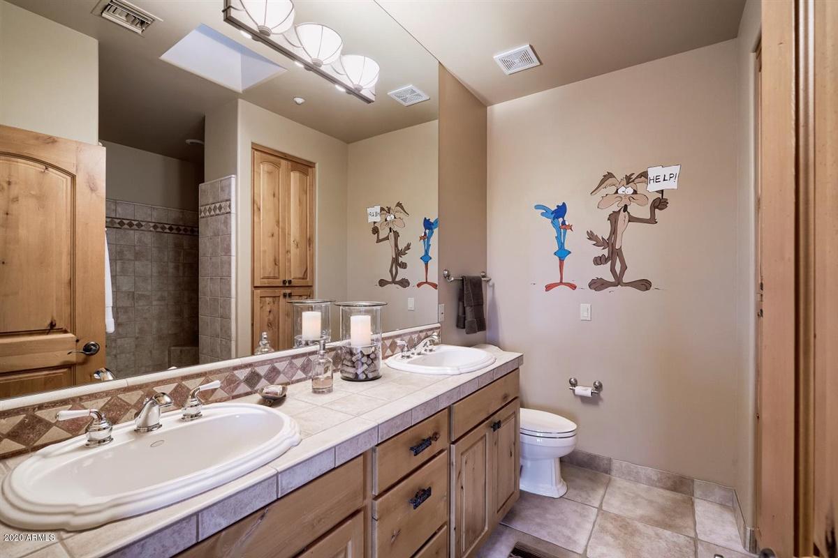 CANDLEWOOD ESTATES AT TROON NORTH - Residential