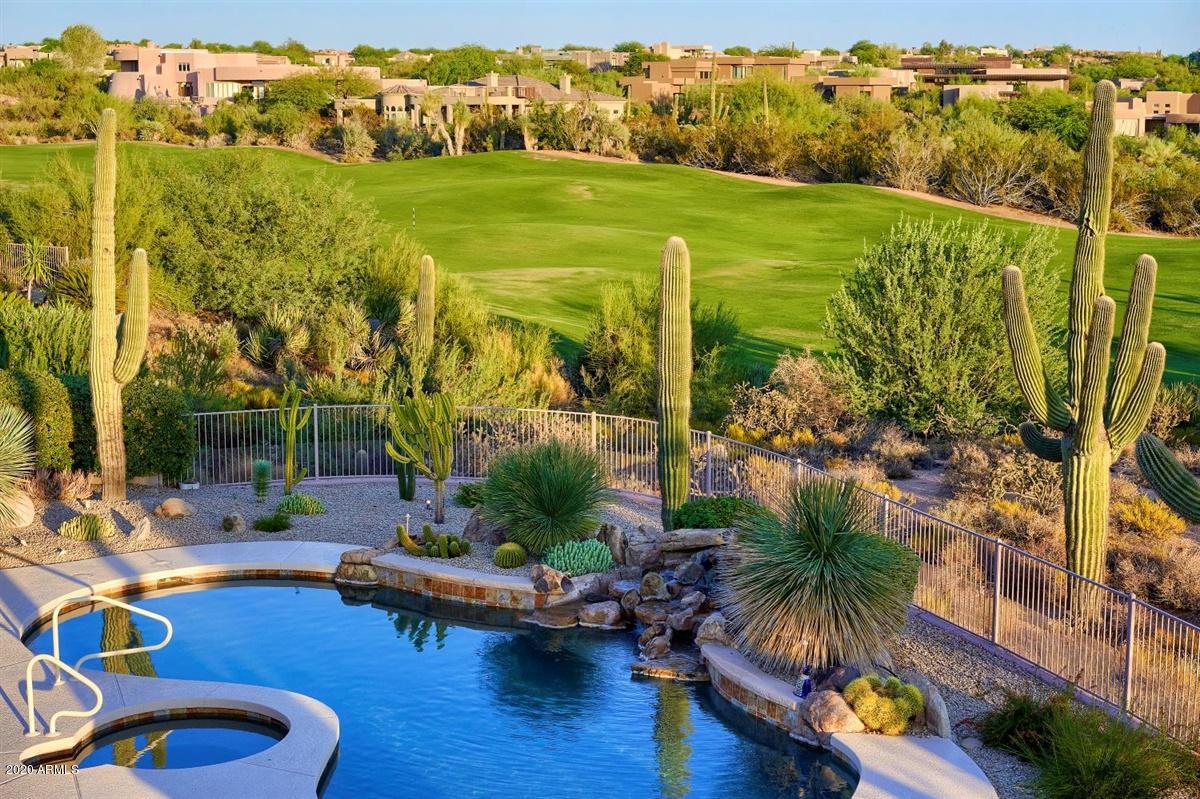 CANDLEWOOD ESTATES AT TROON NORTH - Residential