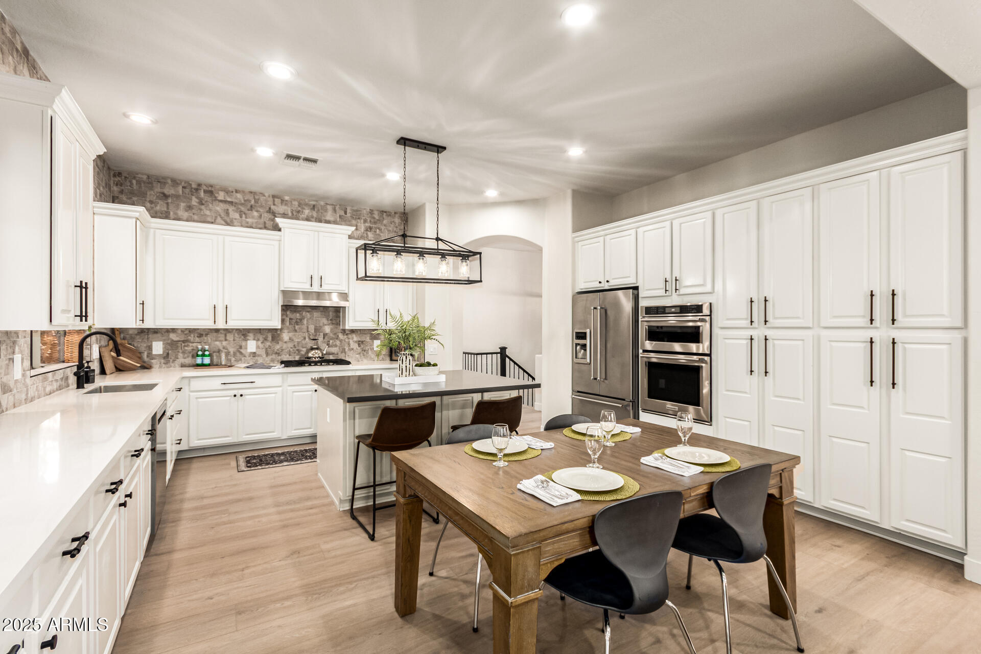 ARDEN PARK - Residential