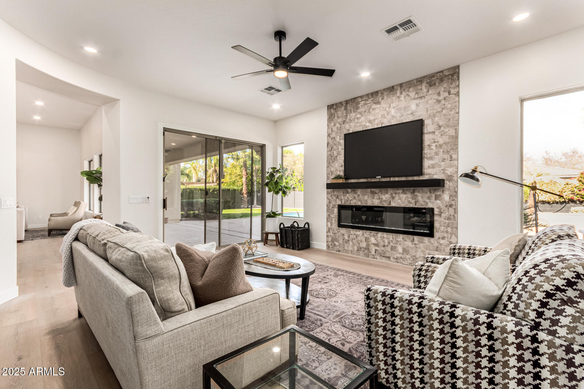 ARDEN PARK - Residential