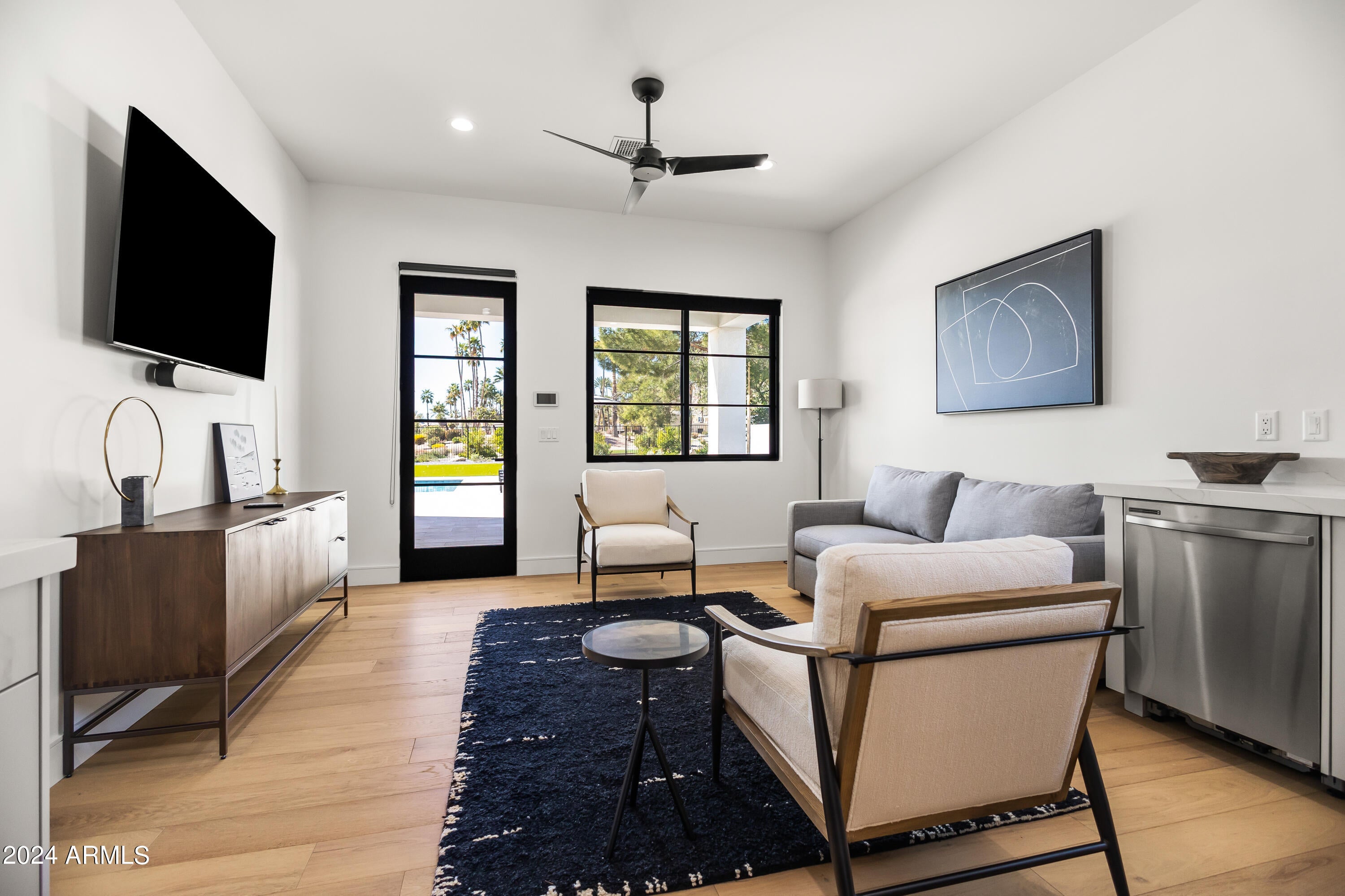 CAMELBACK CLUB ESTATES - Residential