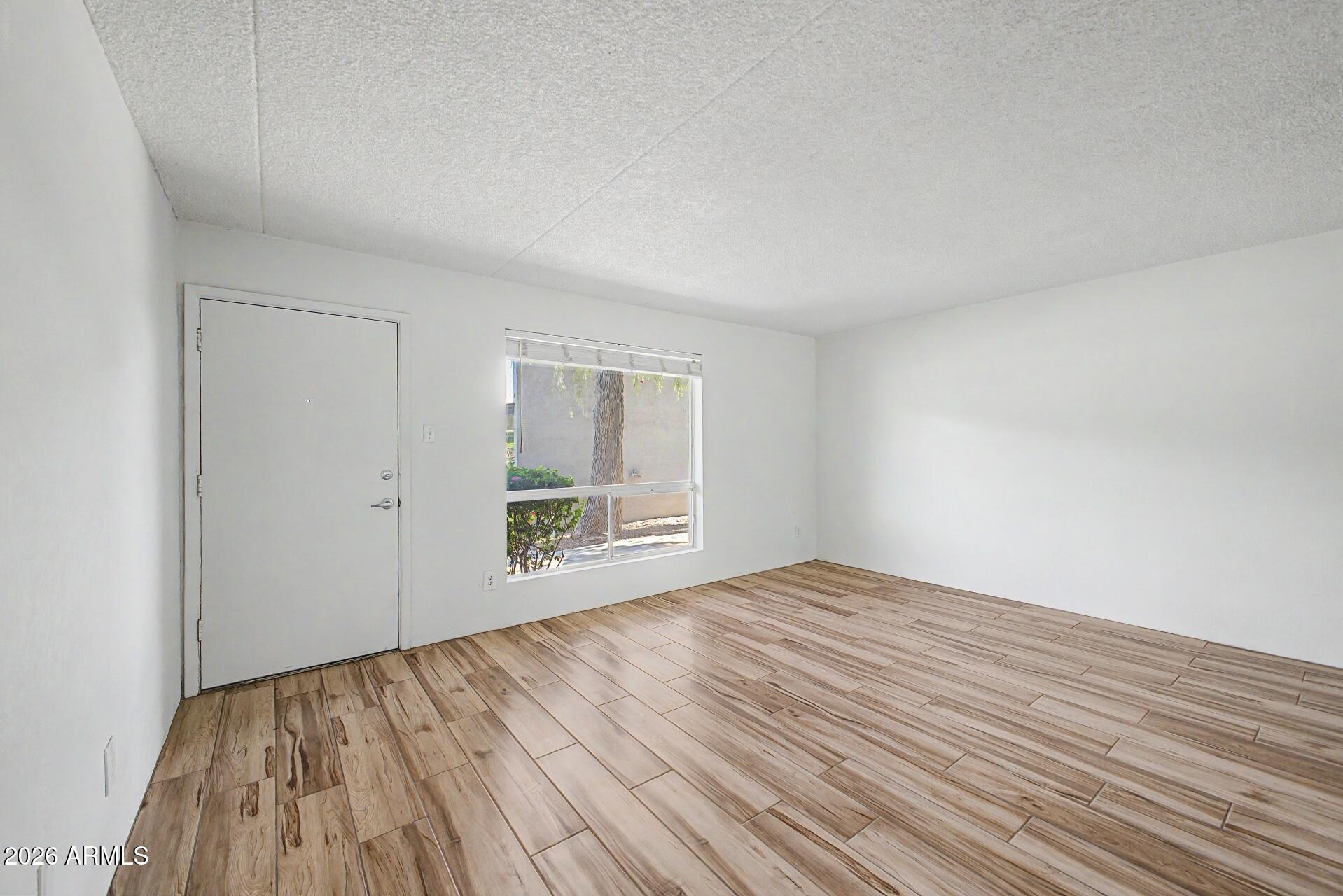 GREENVIEW CONDOMINIUMS - Residential