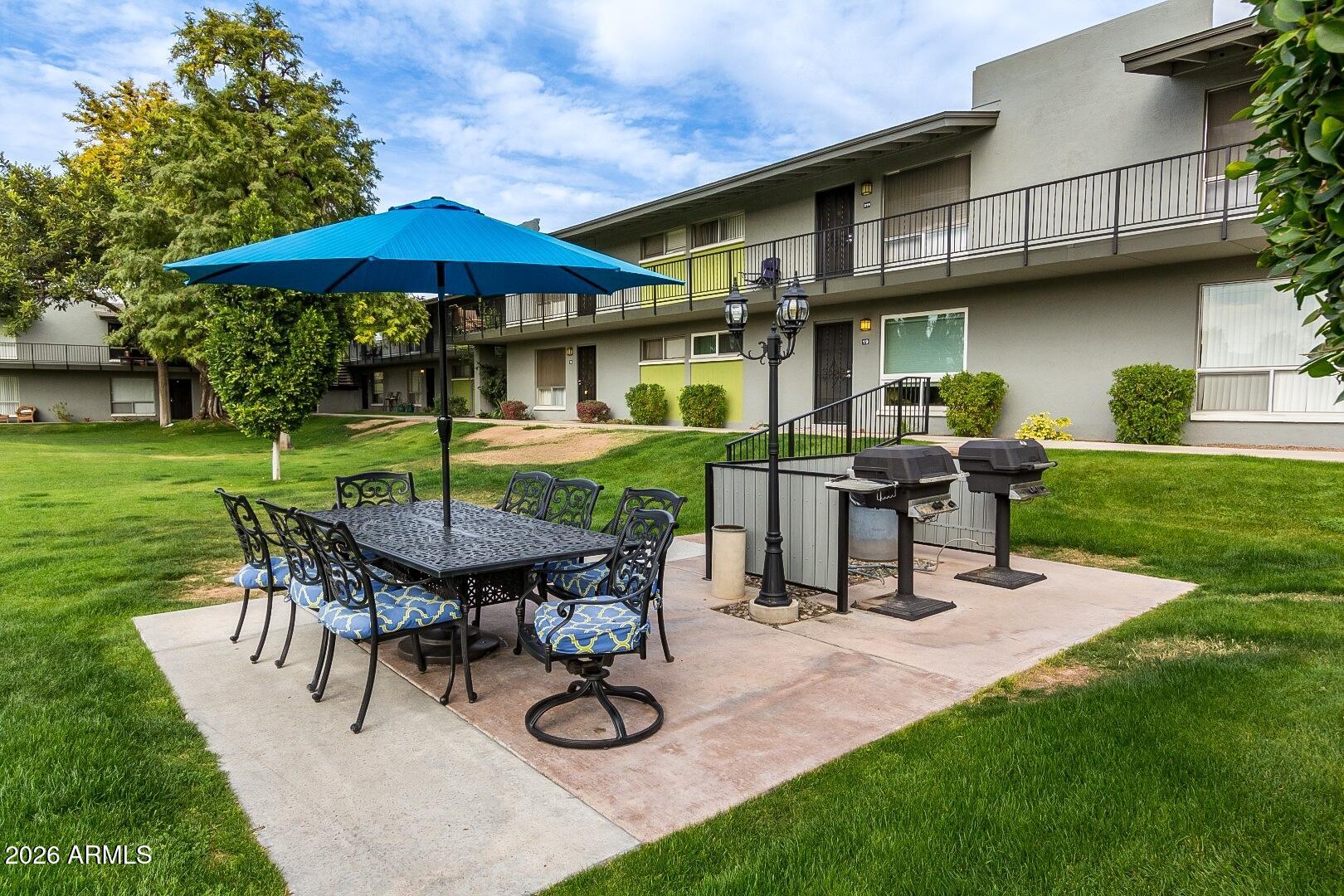 GREENVIEW CONDOMINIUMS - Residential