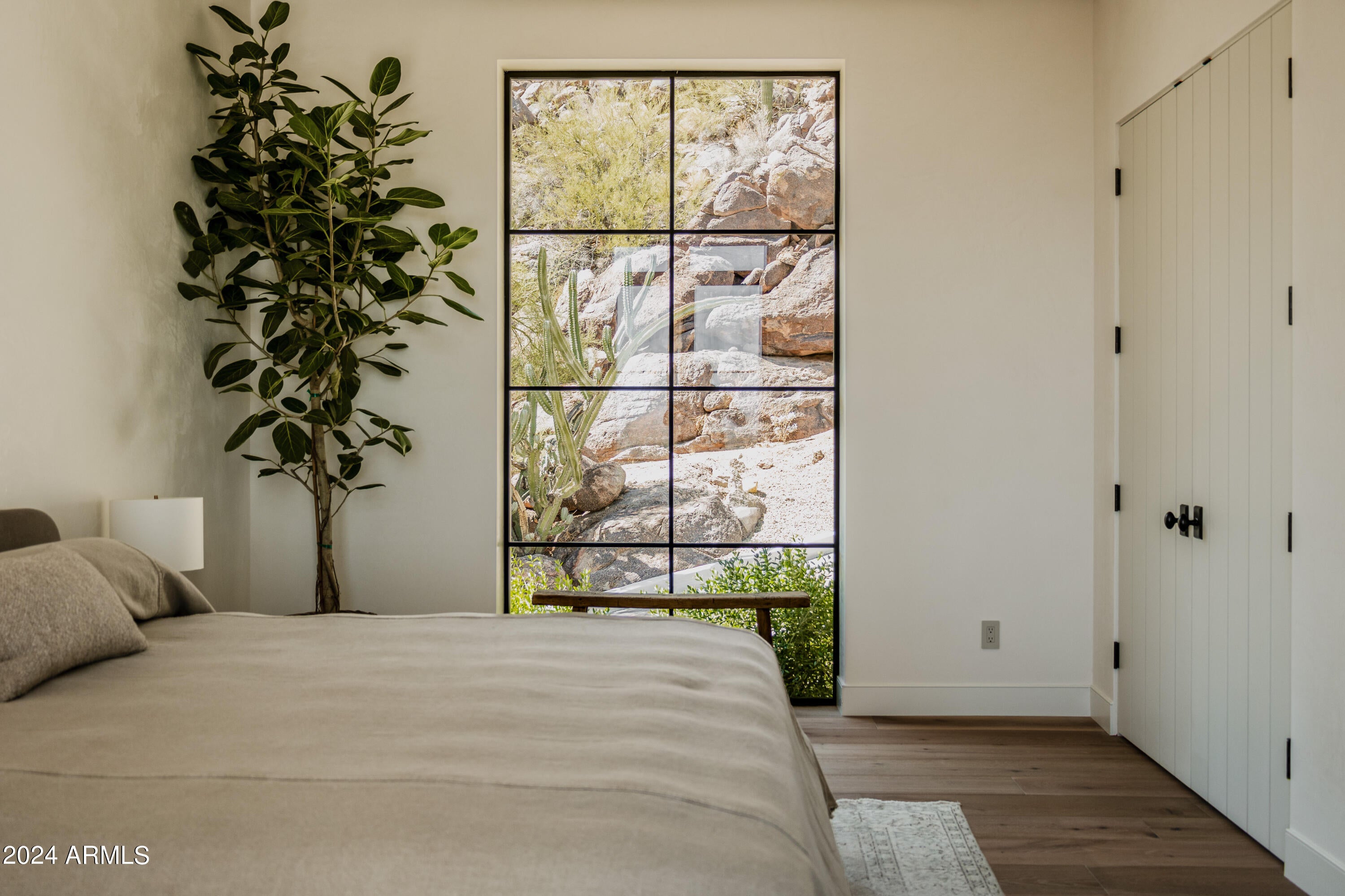 ROLLING HILLS HEIGHTS - Residential