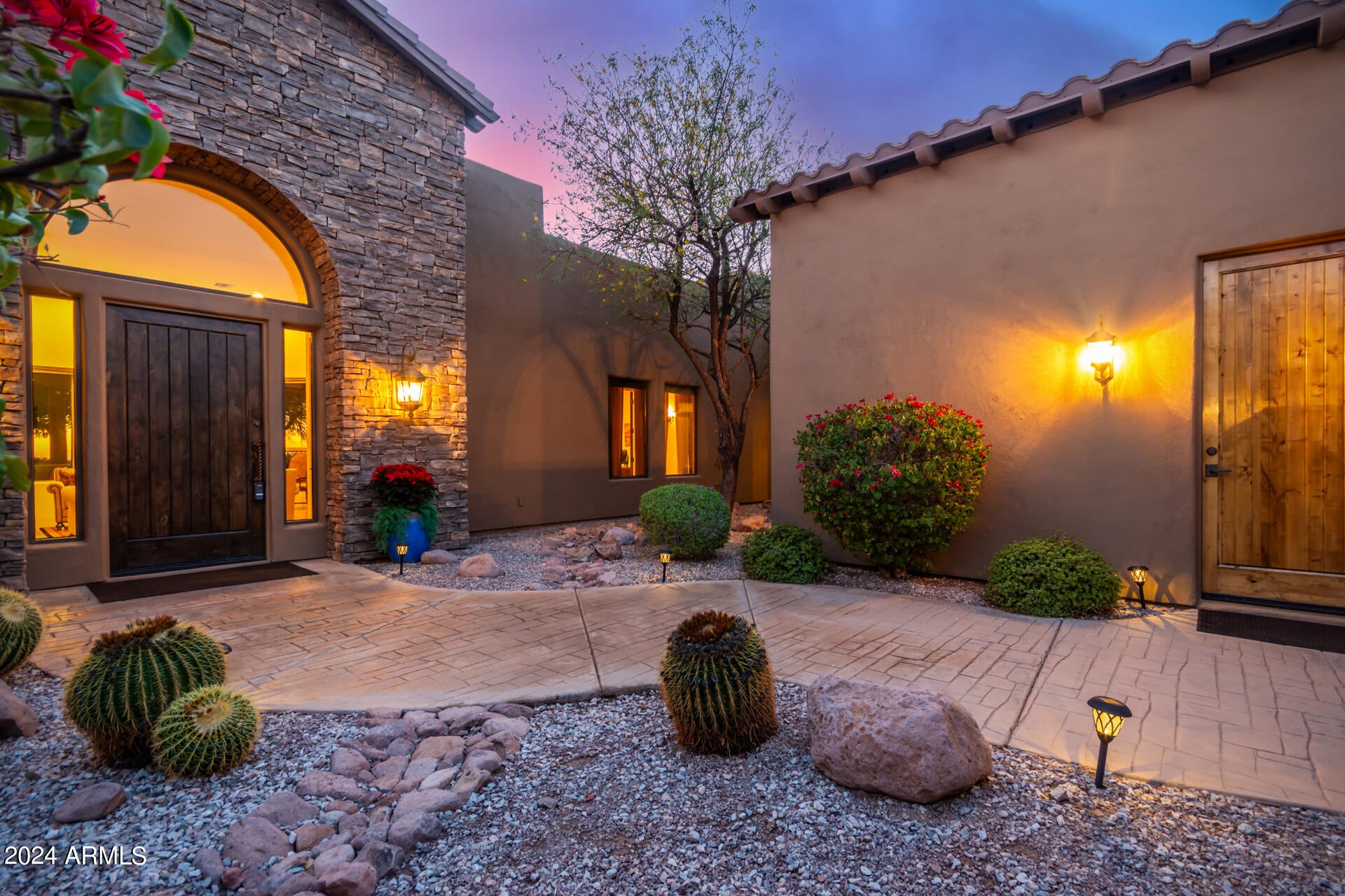 Superstition Mountain - Residential