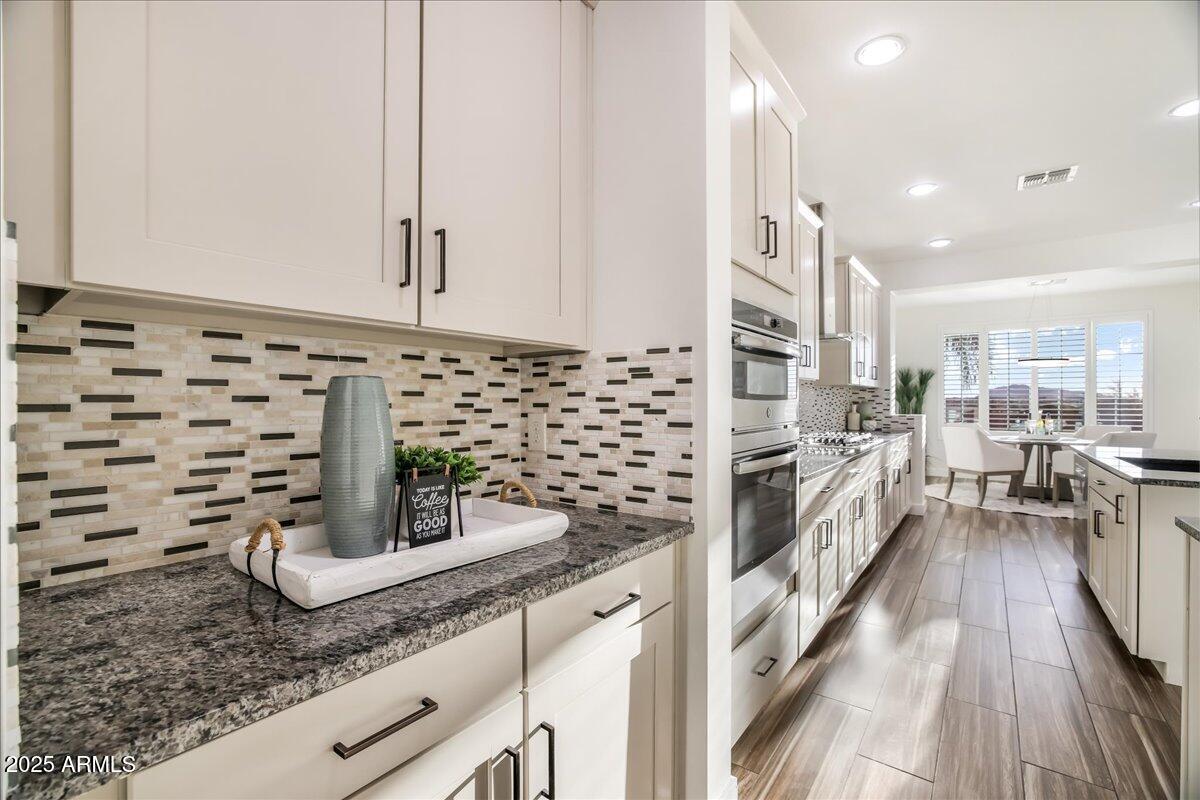 Ridgeview Estates at Desert Ridge - Residential