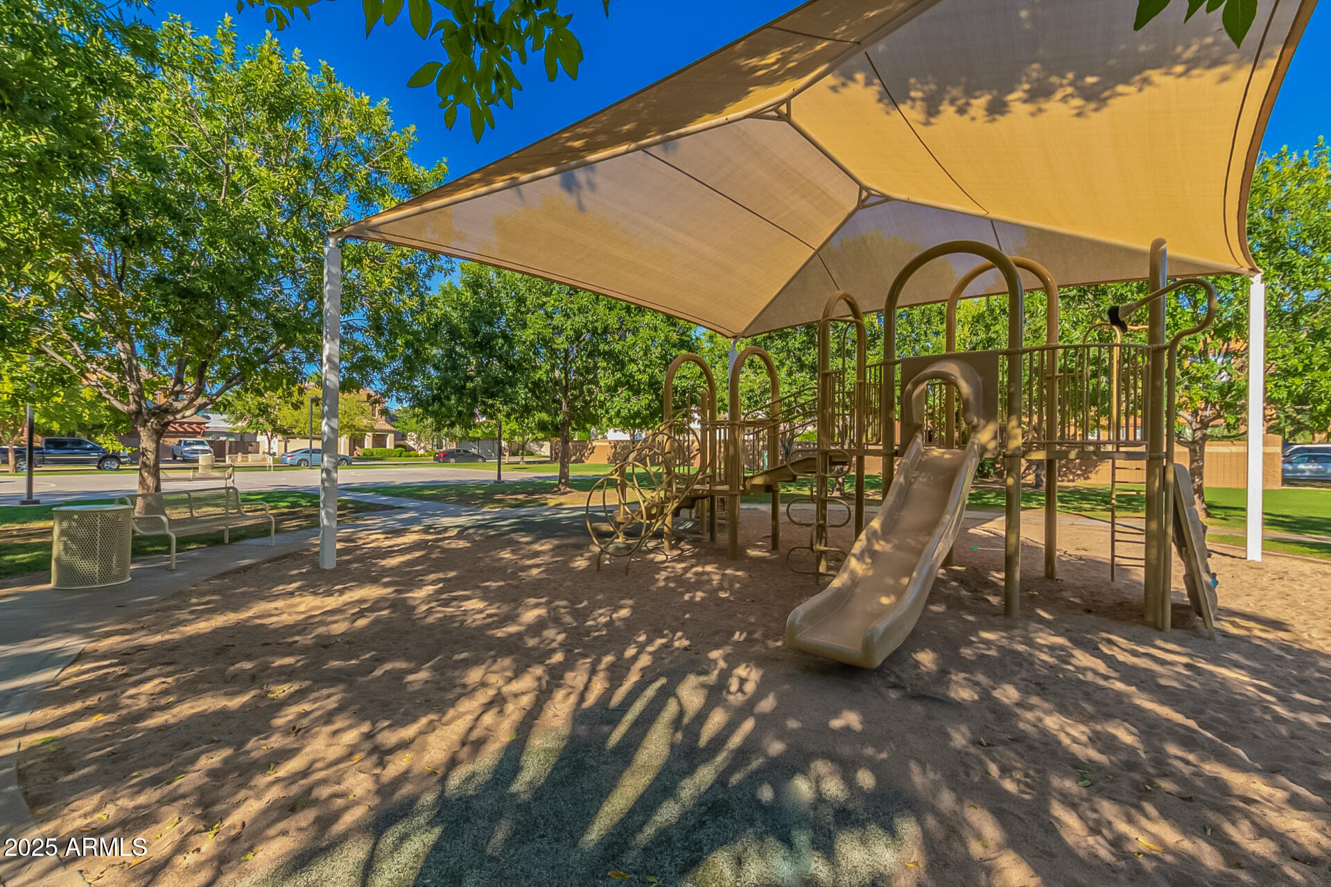 HIGHLAND GROVES AT MORRISON RANCH - Residential