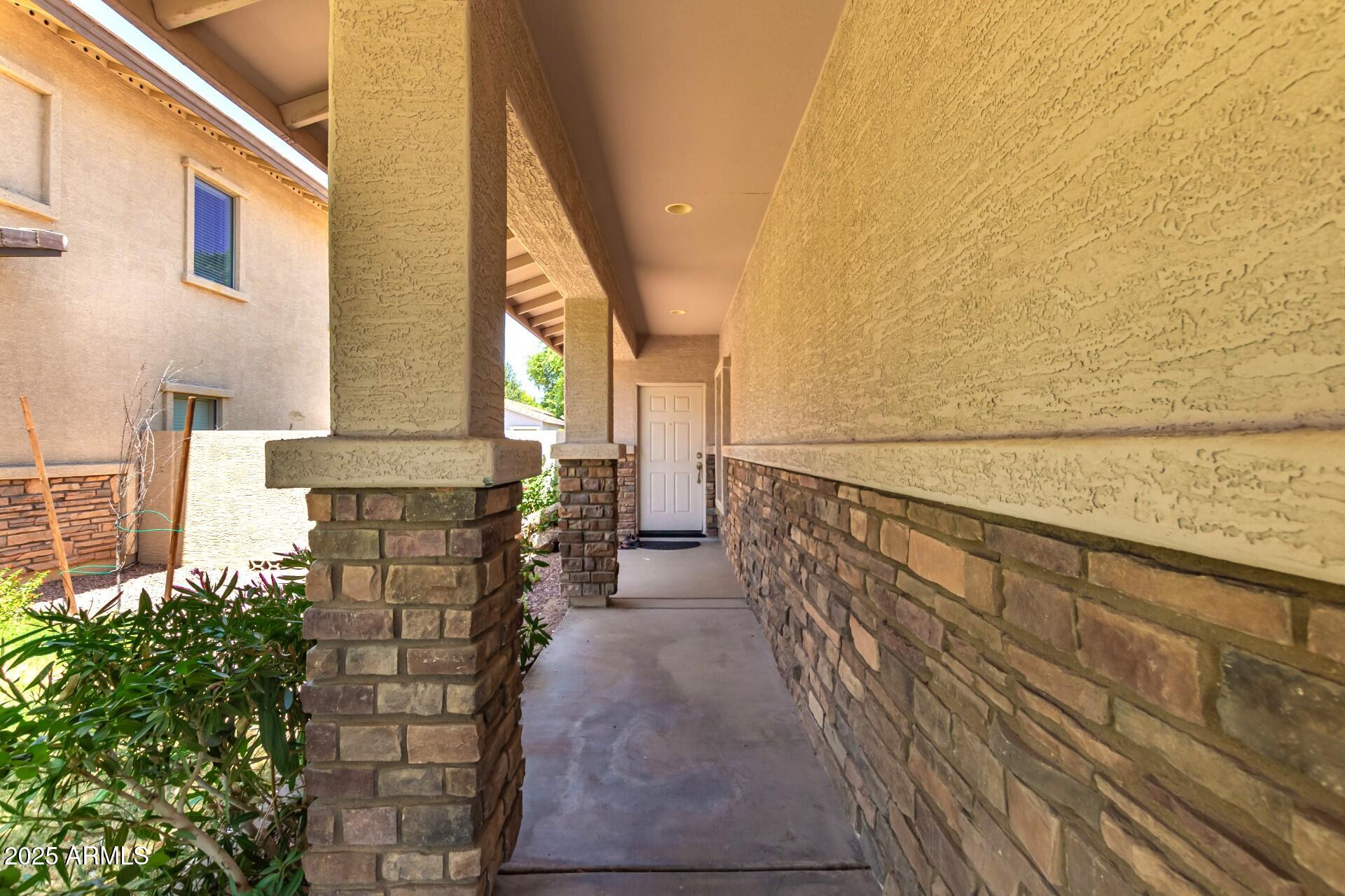 HIGHLAND GROVES AT MORRISON RANCH - Residential