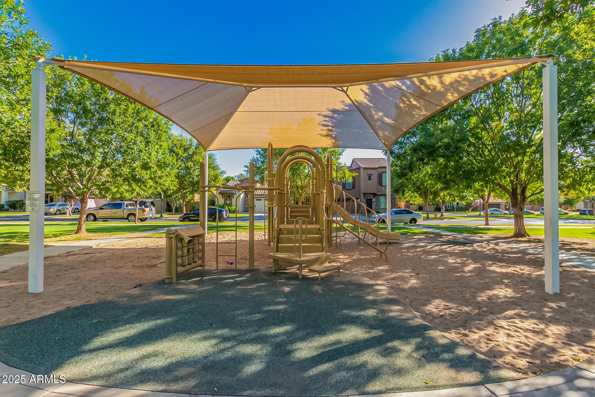 HIGHLAND GROVES AT MORRISON RANCH - Residential