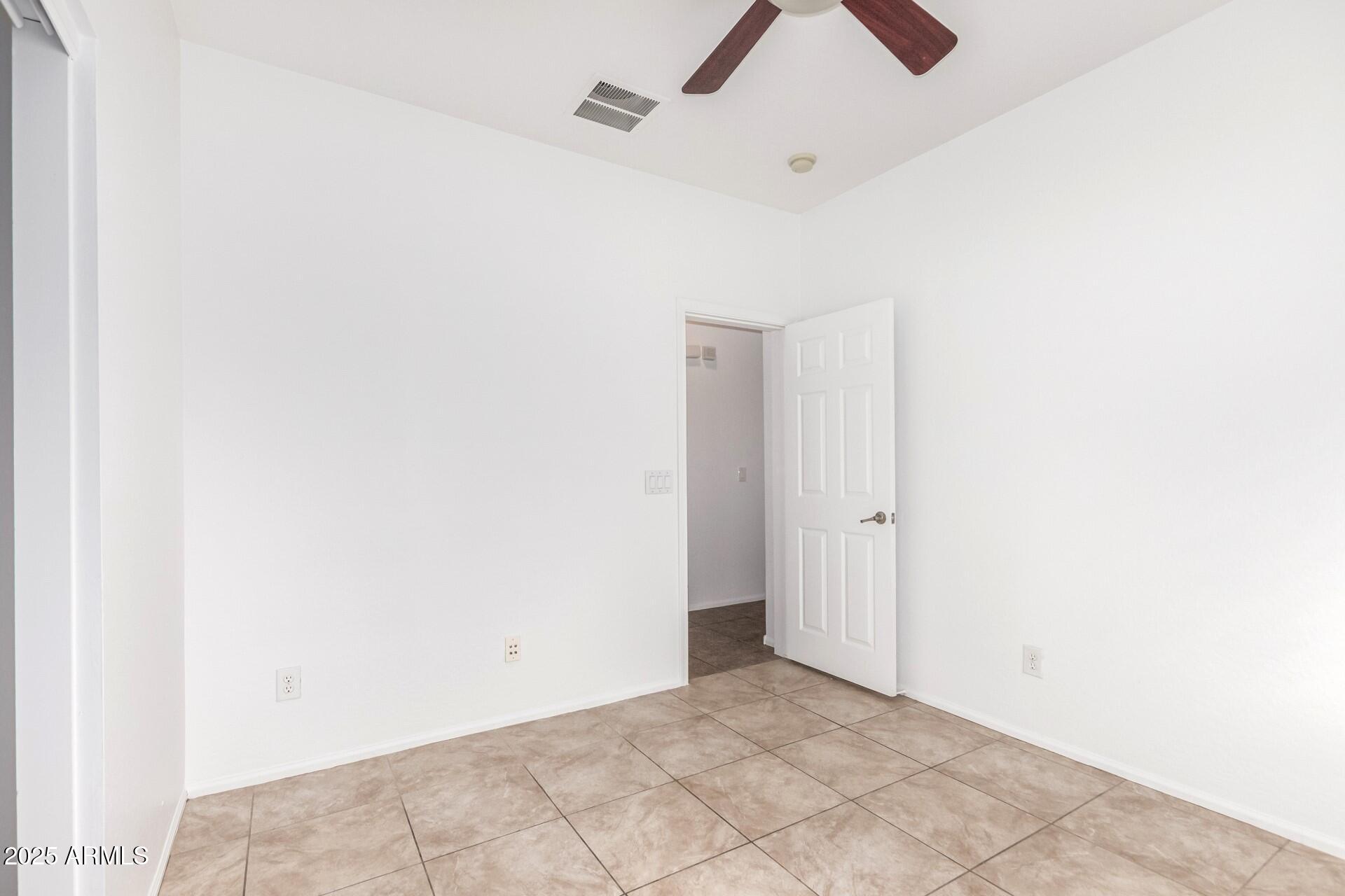 HIGHLAND GROVES AT MORRISON RANCH - Residential