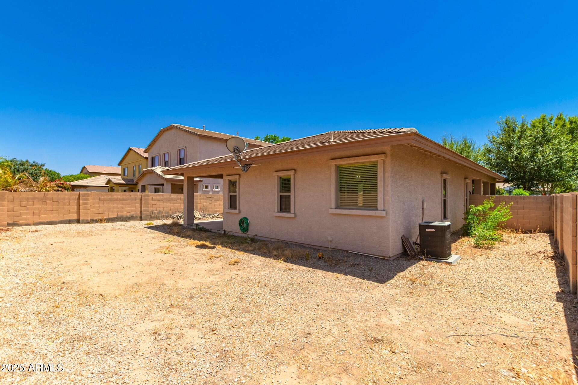 HIGHLAND GROVES AT MORRISON RANCH - Residential