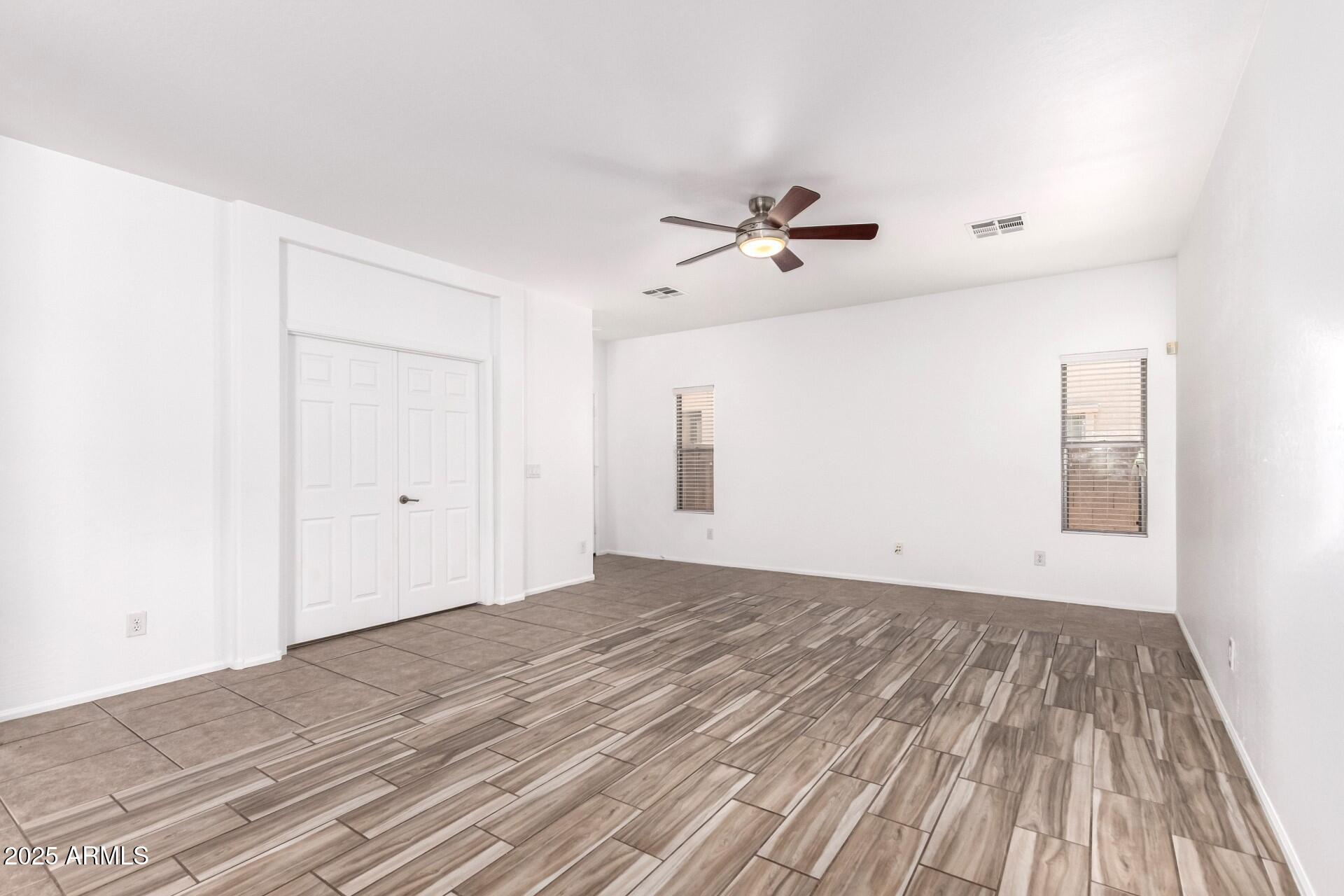 HIGHLAND GROVES AT MORRISON RANCH - Residential