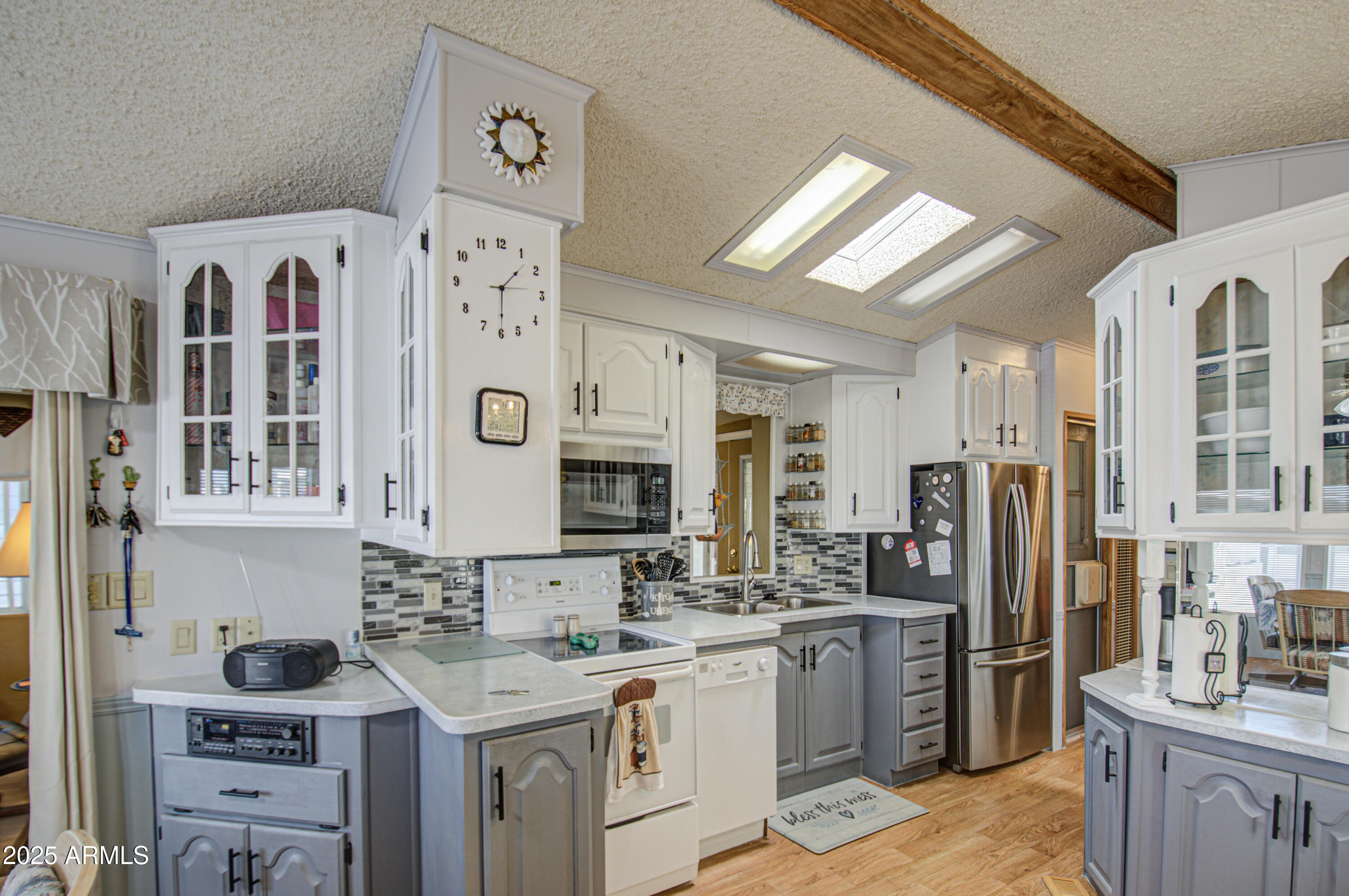 CARRIAGE MANOR RV RESORT - Residential