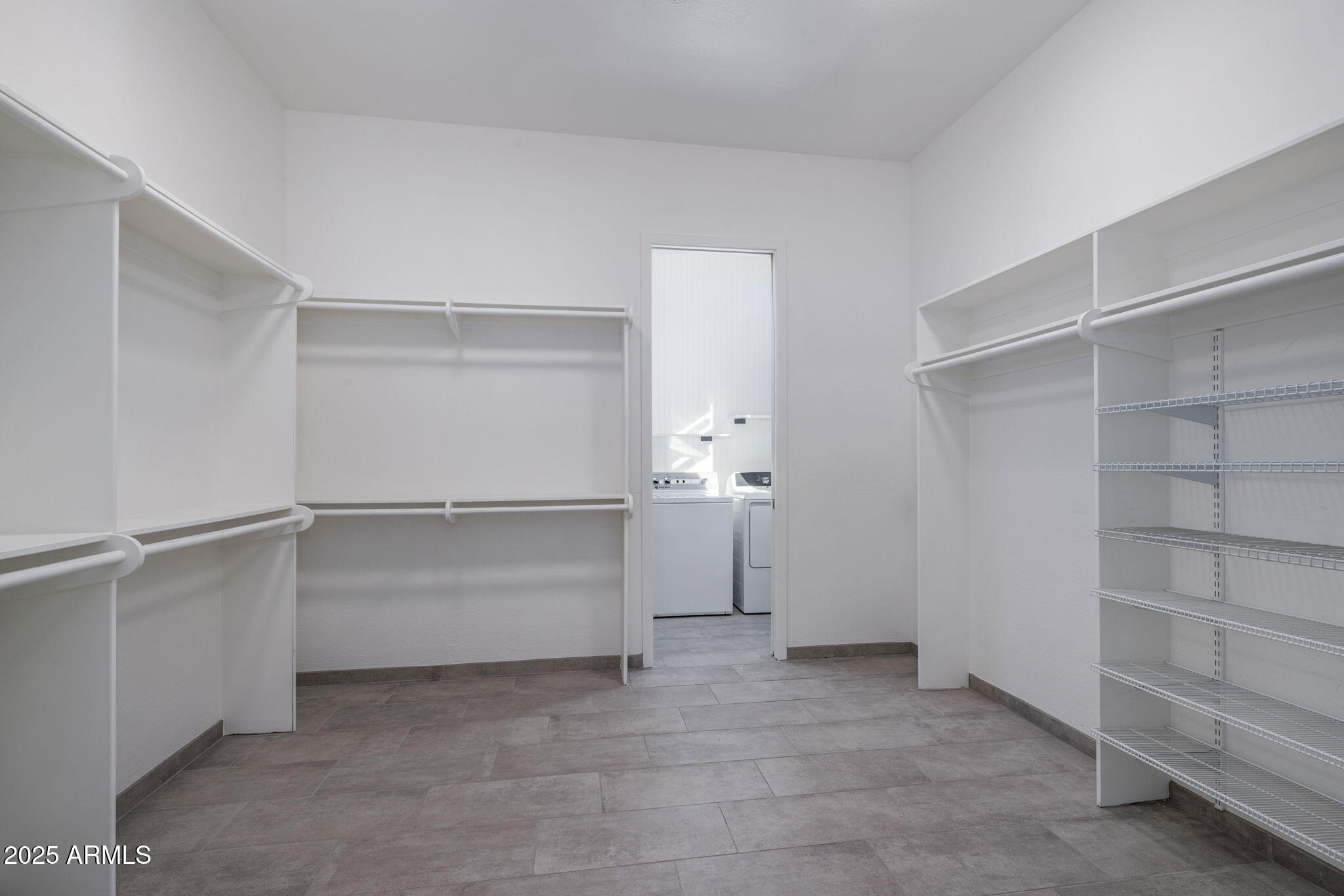 HIDDEN HILLS PHASE 2 UNIT 1 - Residential