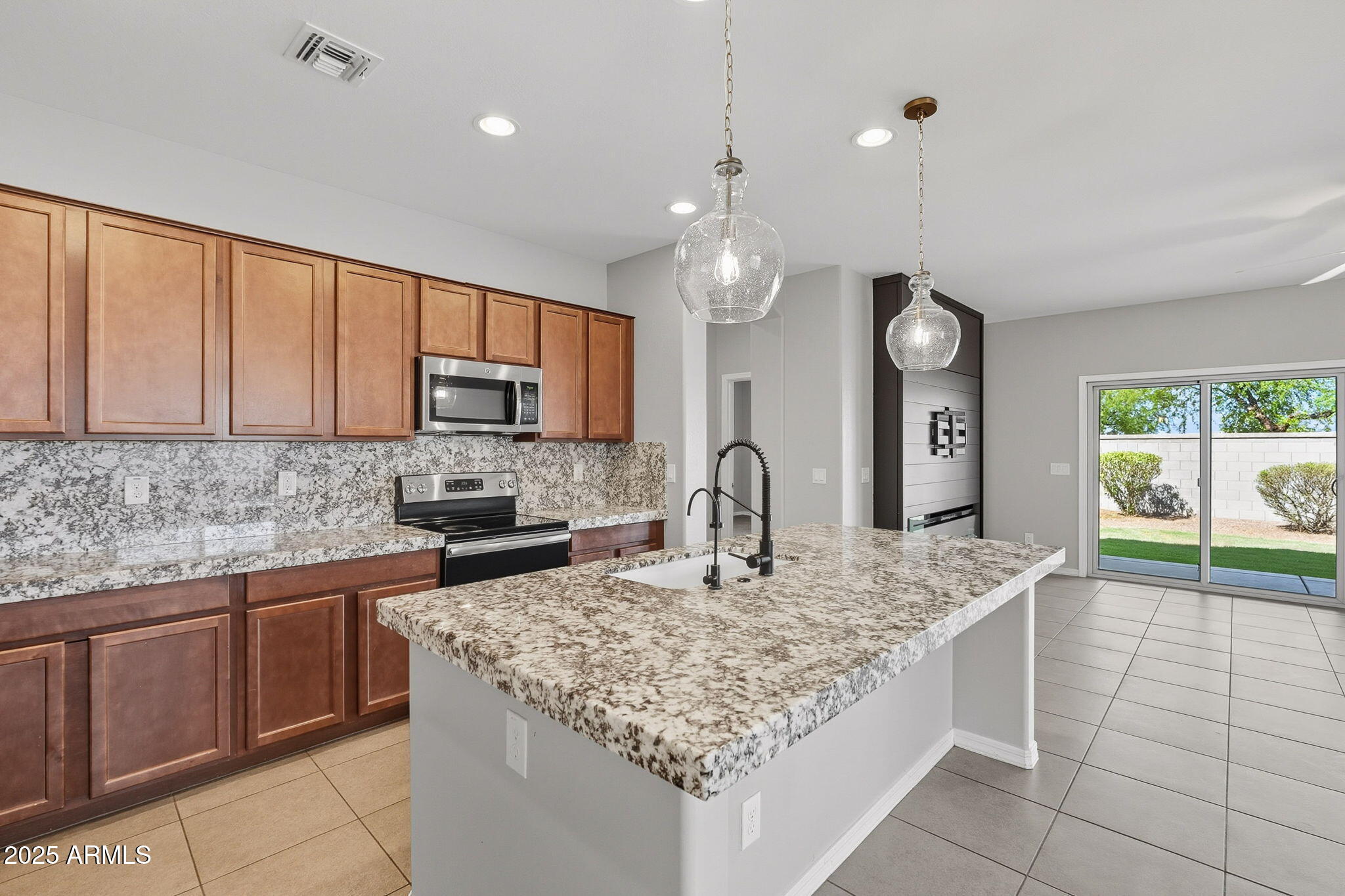 IRONWOOD CROSSING - UNIT 2 2014070575 - Residential