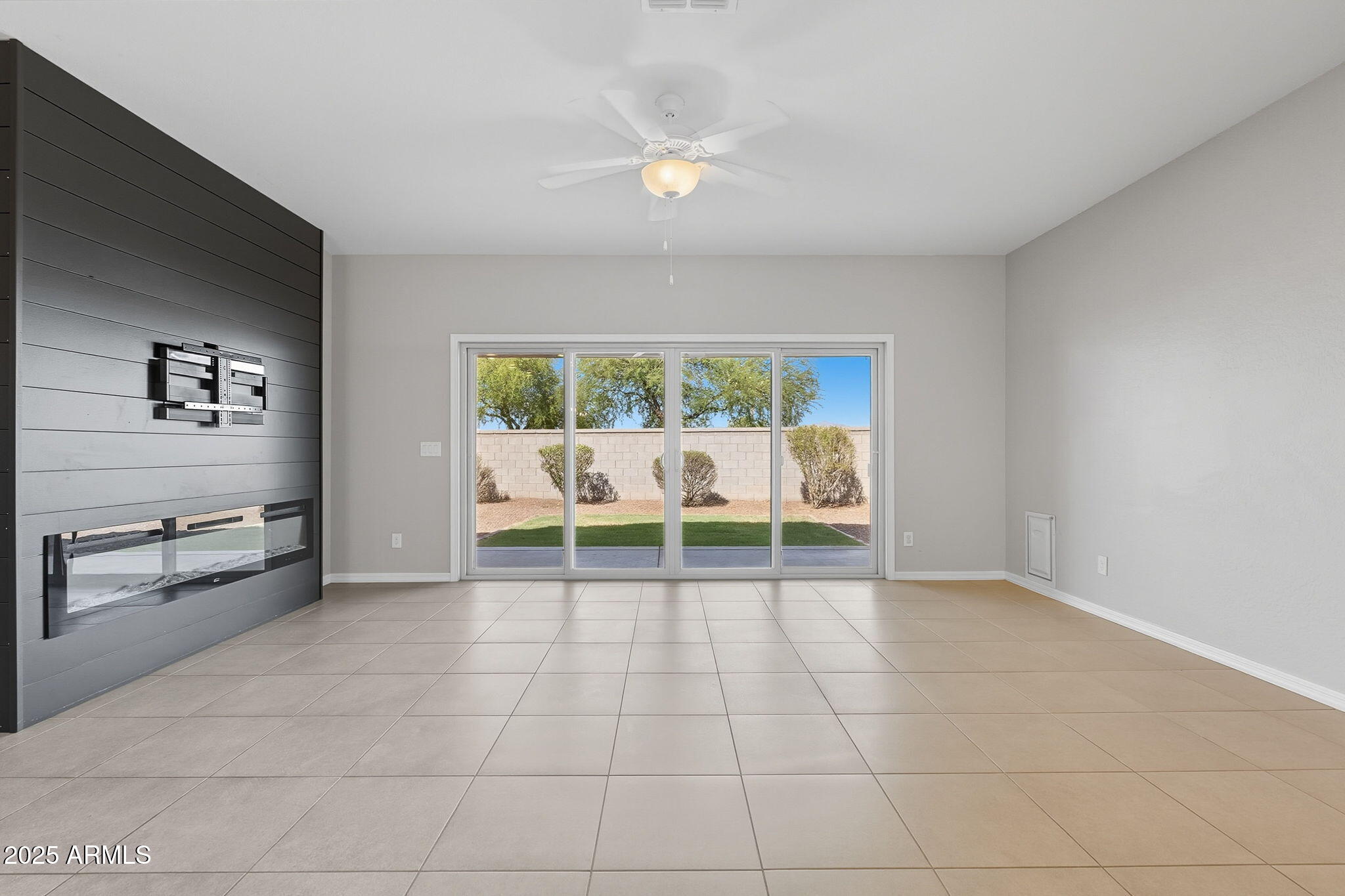 IRONWOOD CROSSING - UNIT 2 2014070575 - Residential