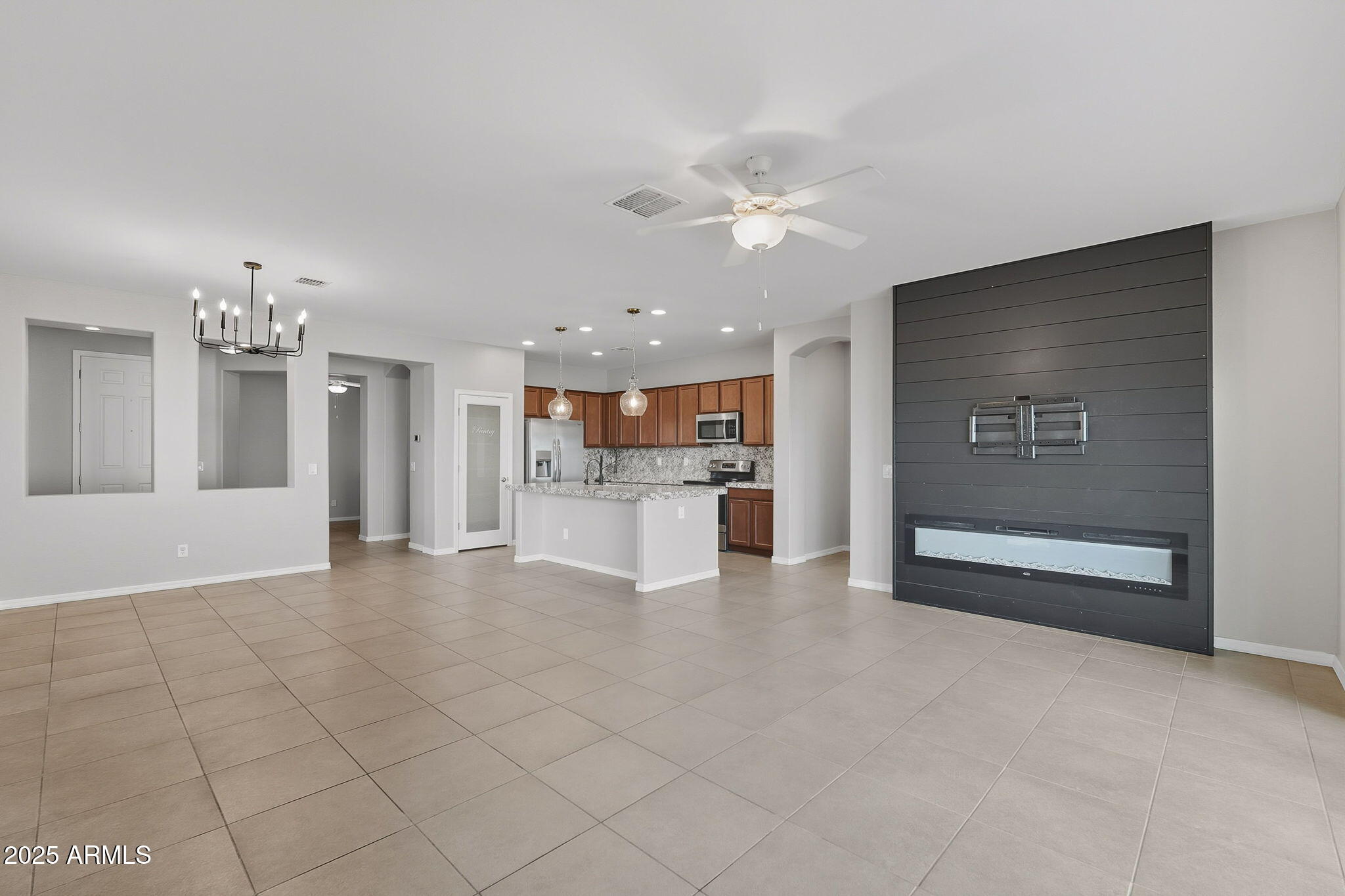 IRONWOOD CROSSING - UNIT 2 2014070575 - Residential