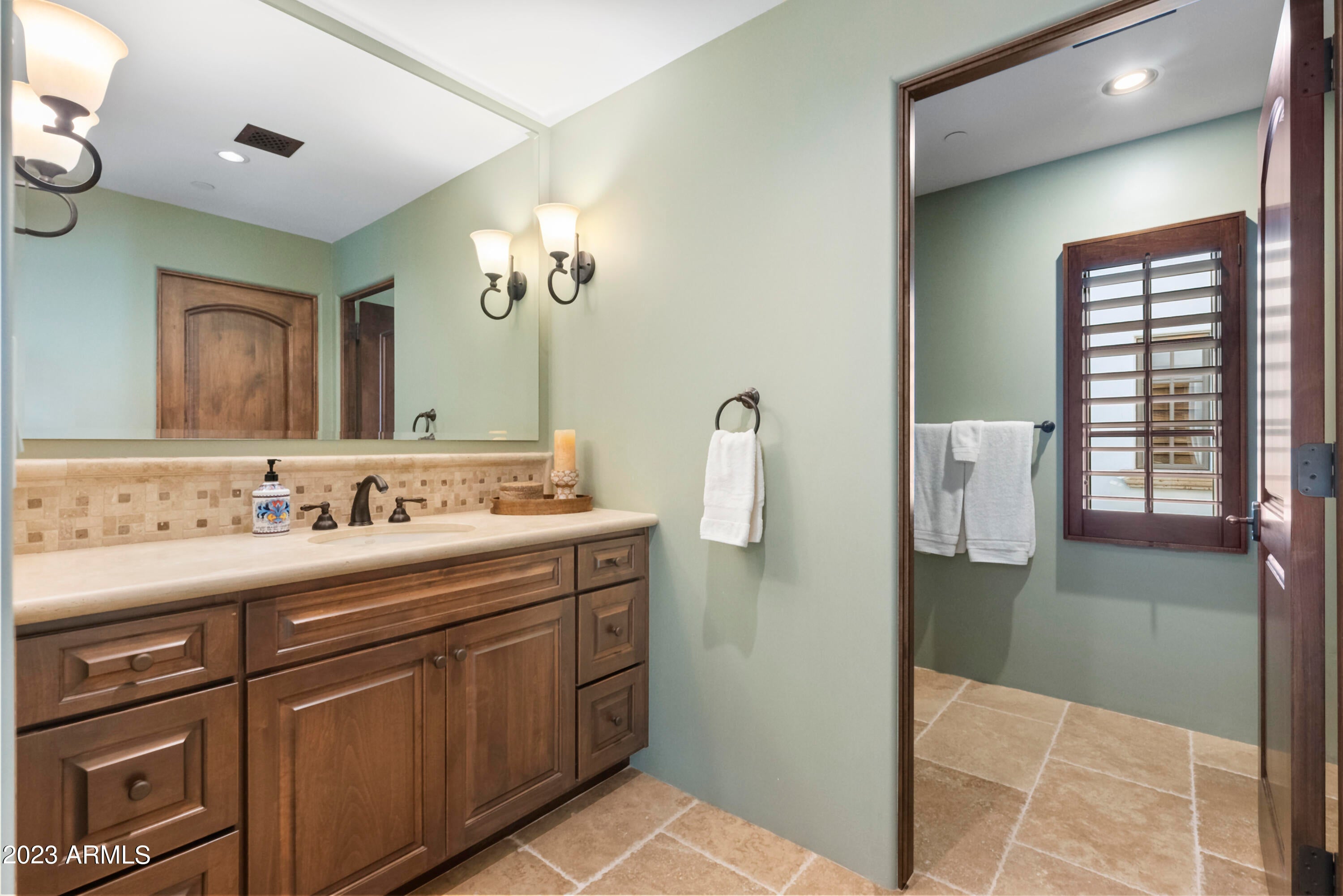 CAMELBACK COUNTRY CLUB ESTATES 2 AMENDED - Residential