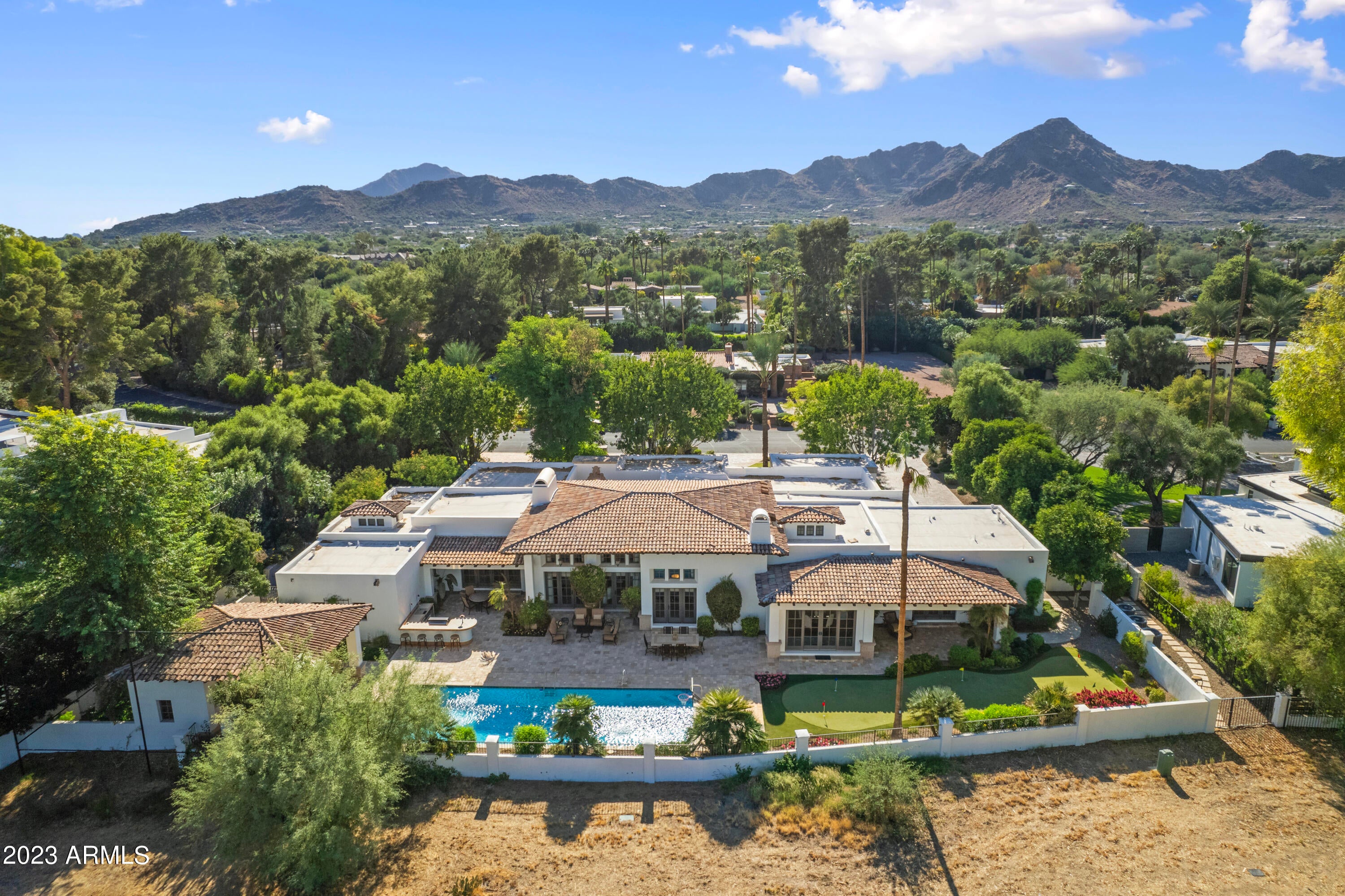 CAMELBACK COUNTRY CLUB ESTATES 2 AMENDED - Residential