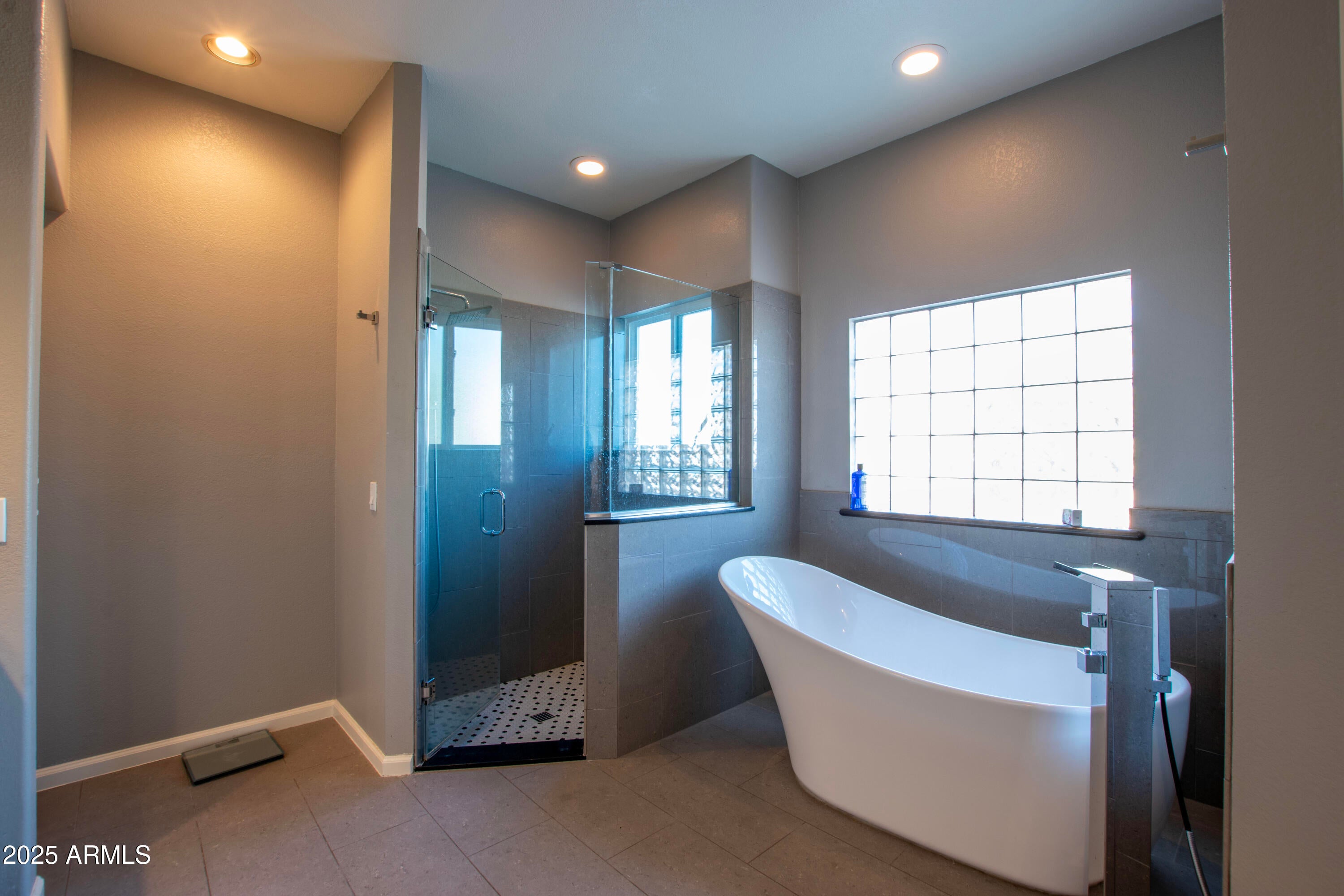 PEBBLECREEK UNIT FIVE - Residential