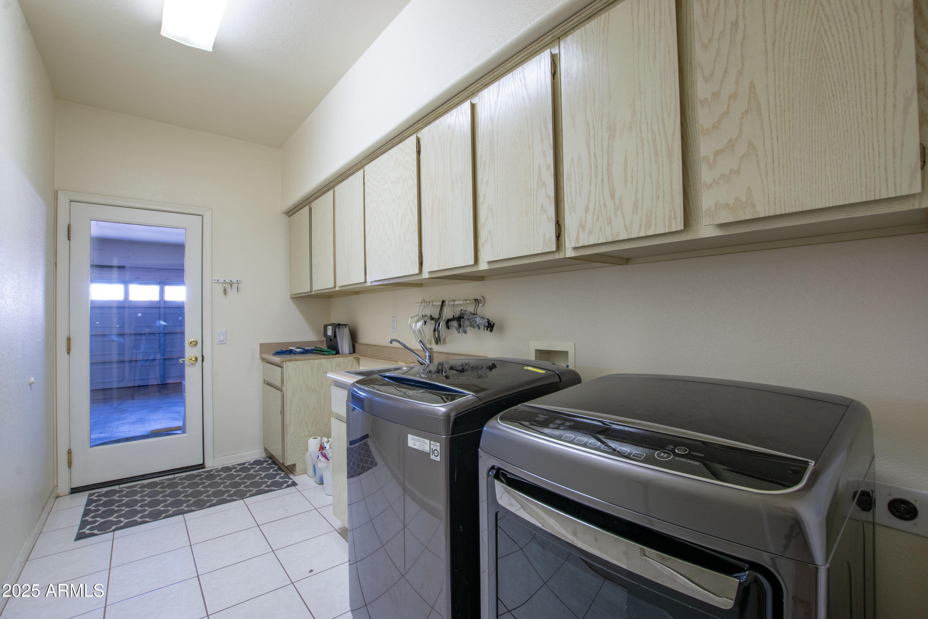 PEBBLECREEK UNIT FIVE - Residential