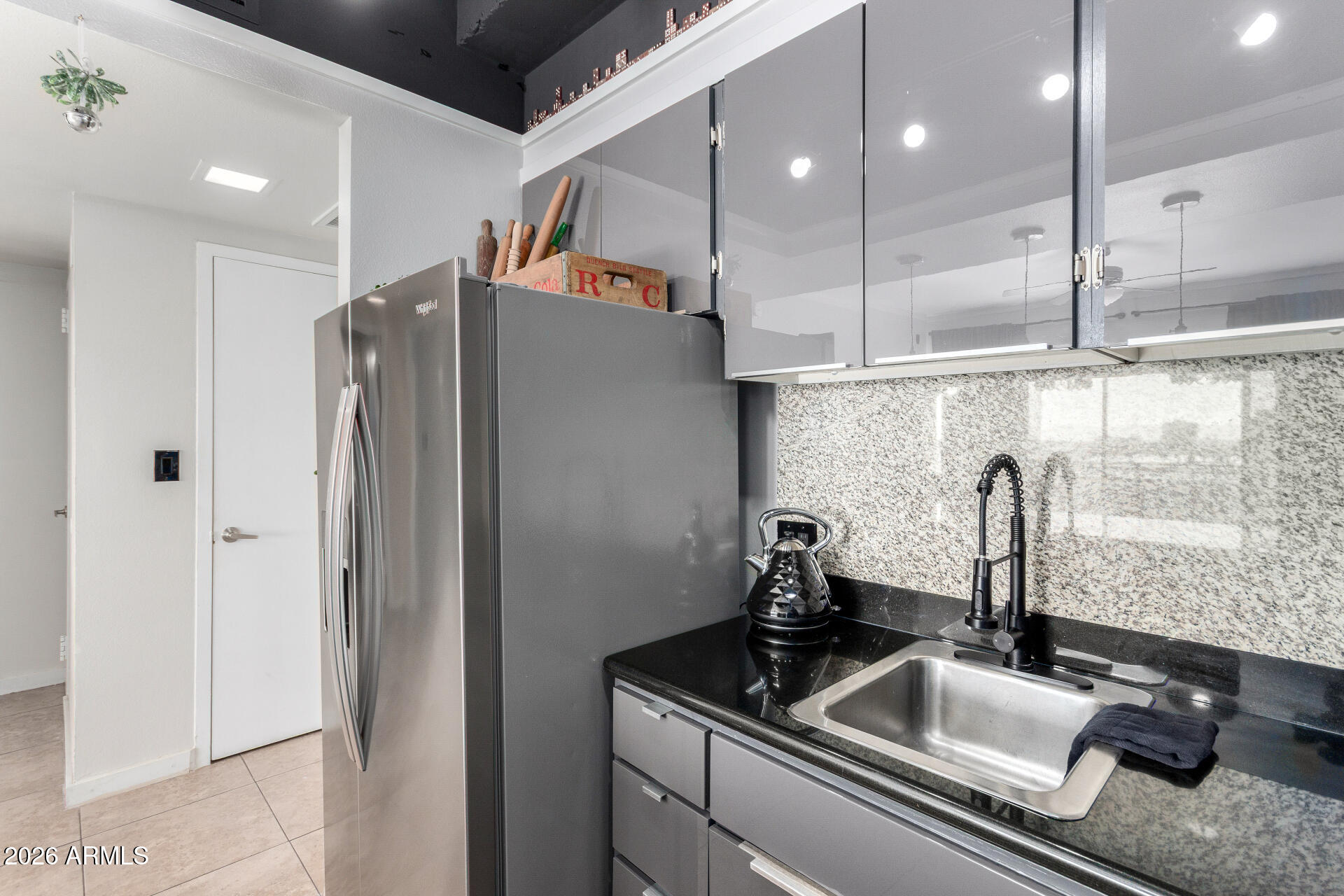 LANDMARK TOWERS CONDOMINIUM - Residential