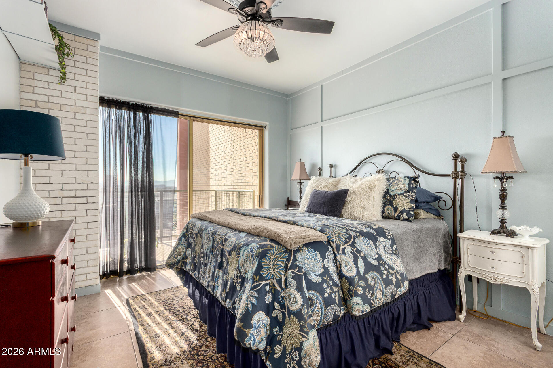 LANDMARK TOWERS CONDOMINIUM - Residential