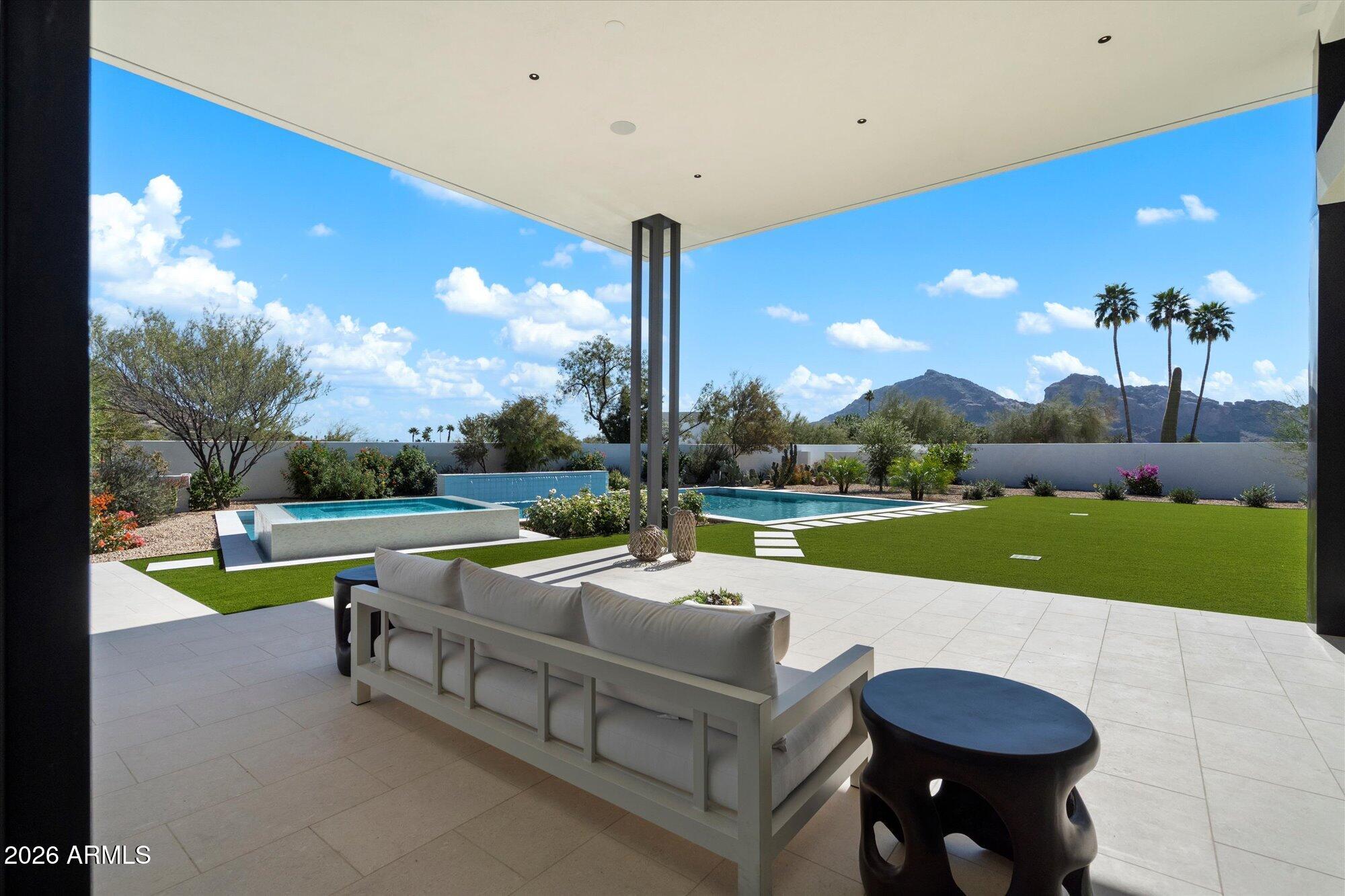 CHOLLA GARDENS UNIT 2 - Residential