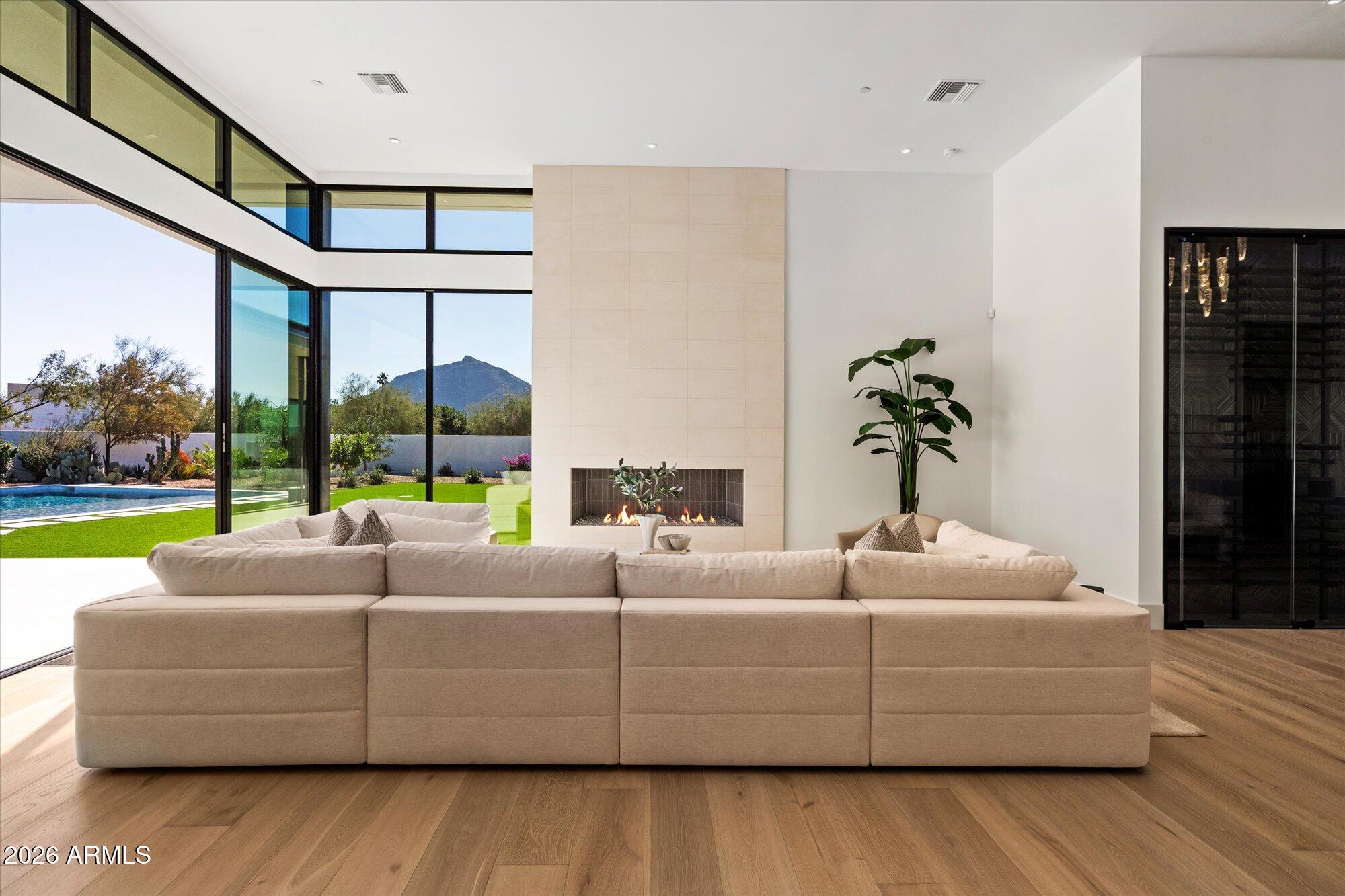 CHOLLA GARDENS UNIT 2 - Residential
