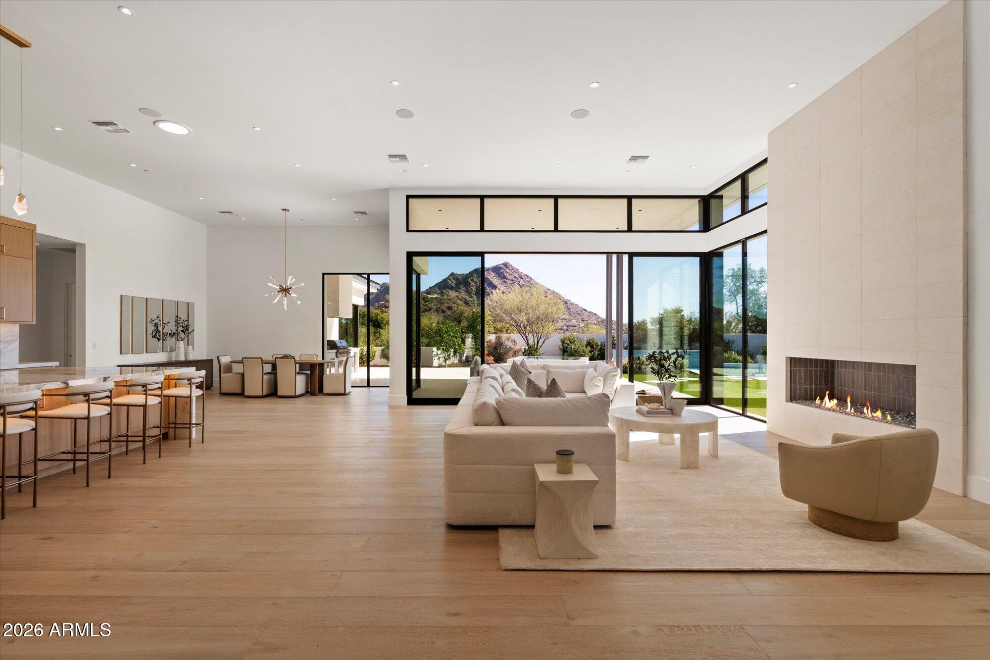 CHOLLA GARDENS UNIT 2 - Residential