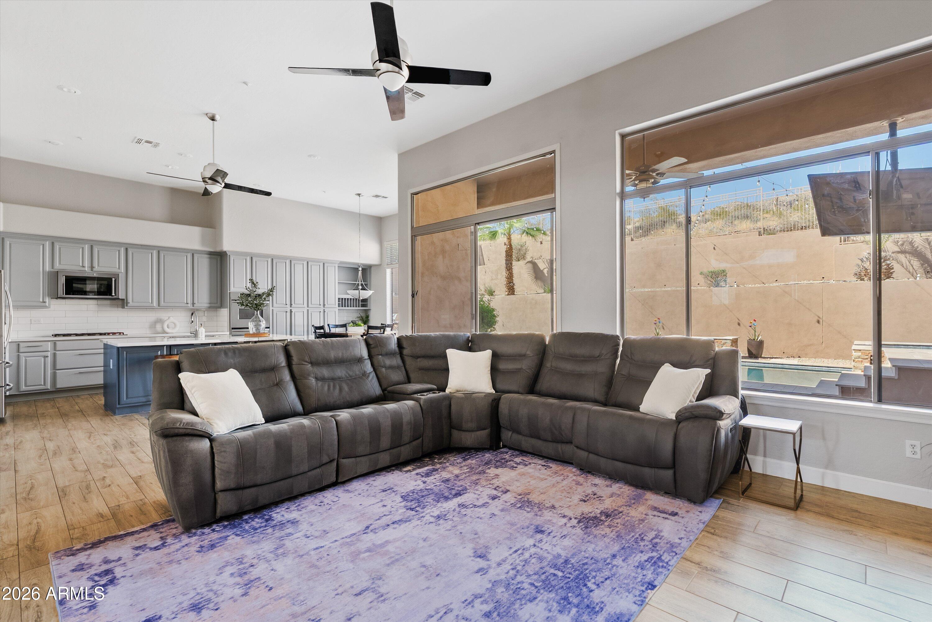FOOTHILLS CLUB WEST - Residential