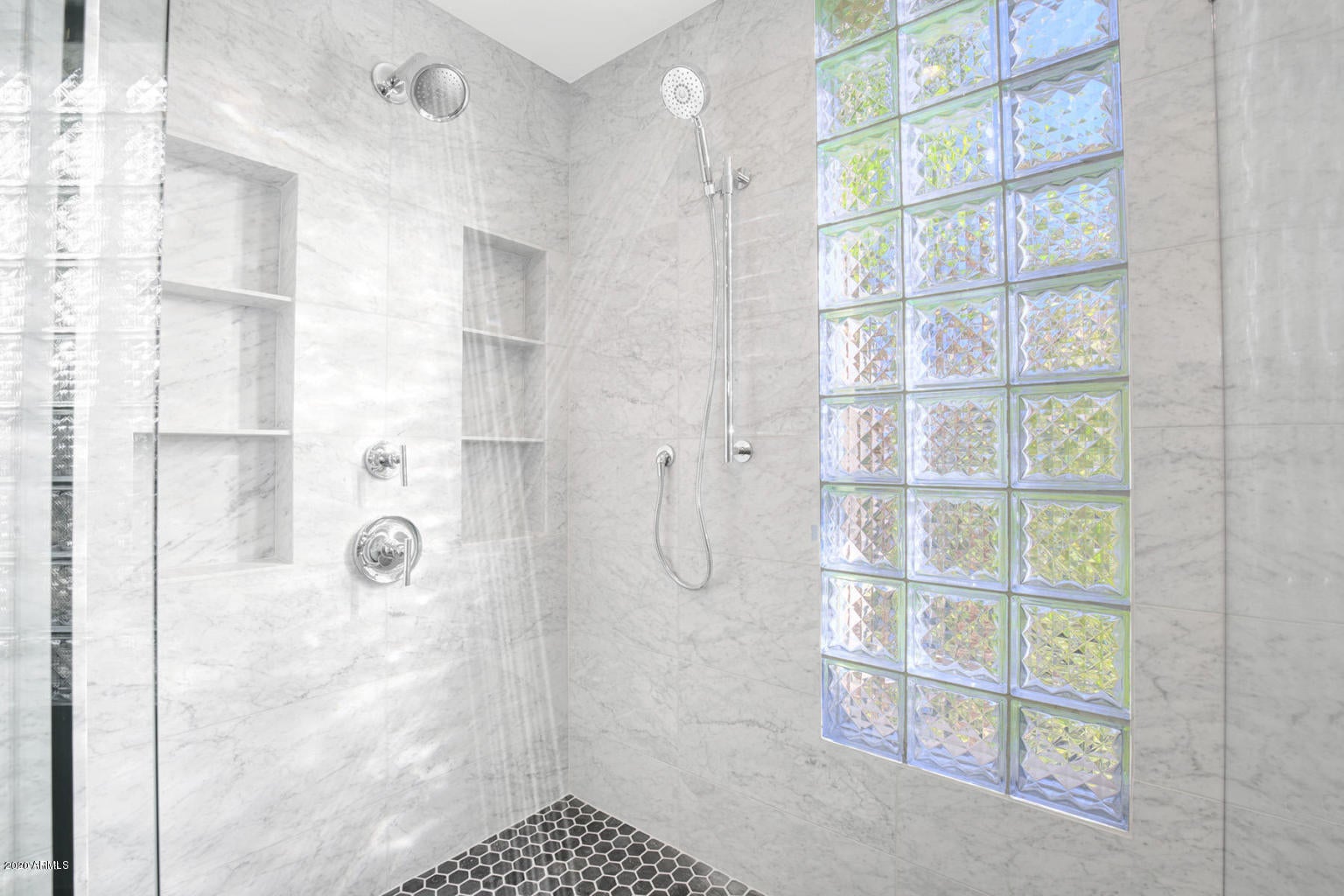 PAVOREAL REPLAT AMD - Residential