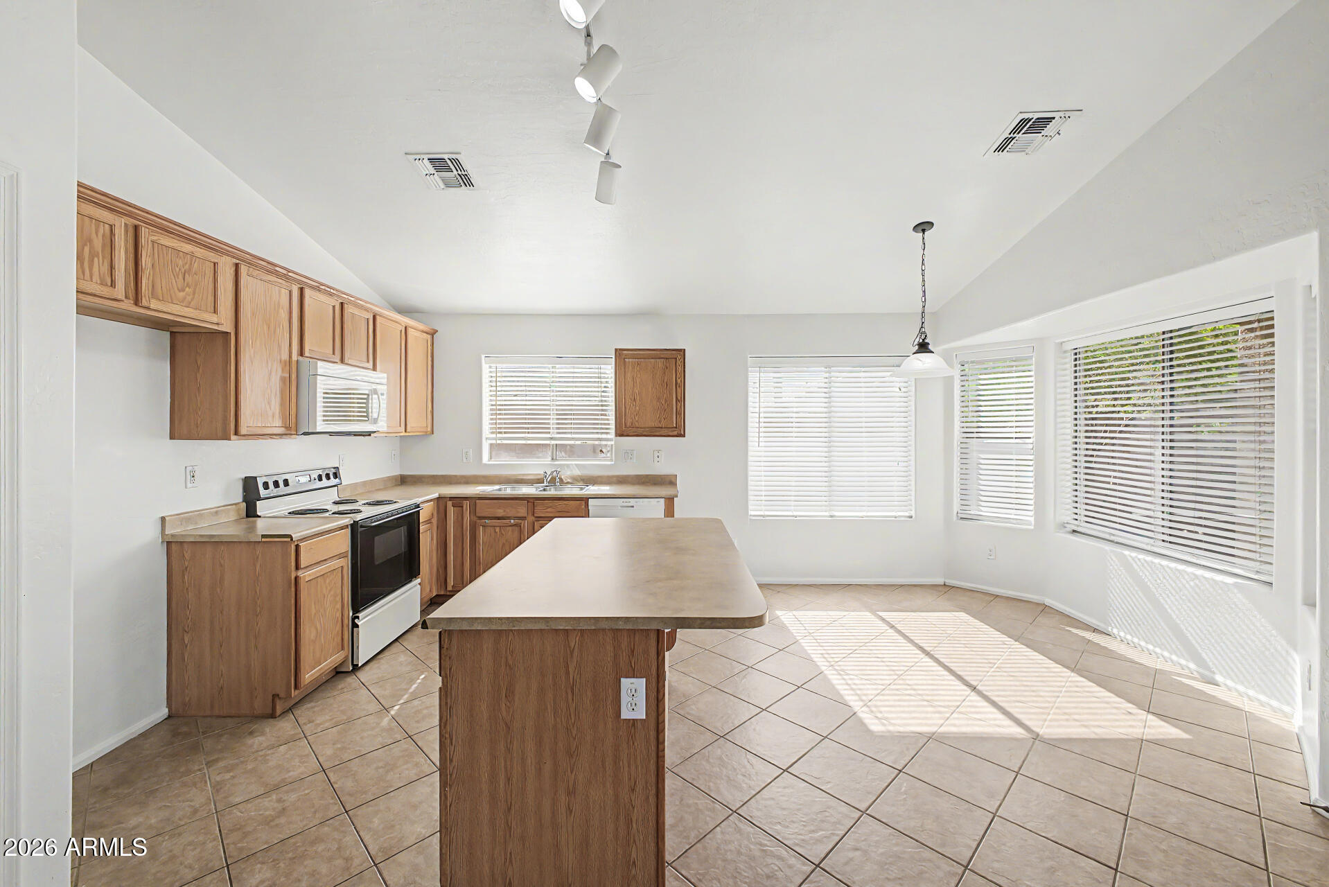 COTTONFLOWER UNIT 4 - Residential