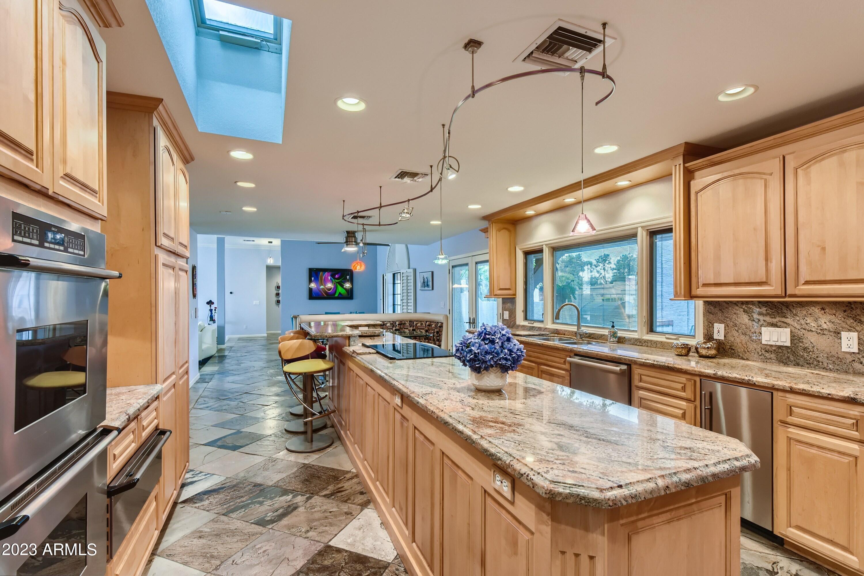 HERITAGE TERRACE - Residential