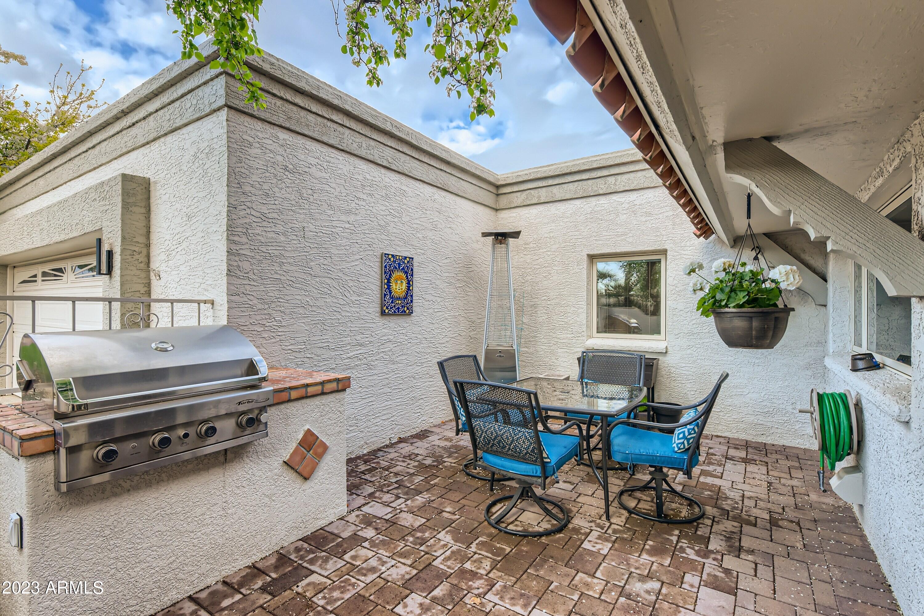 HERITAGE TERRACE - Residential