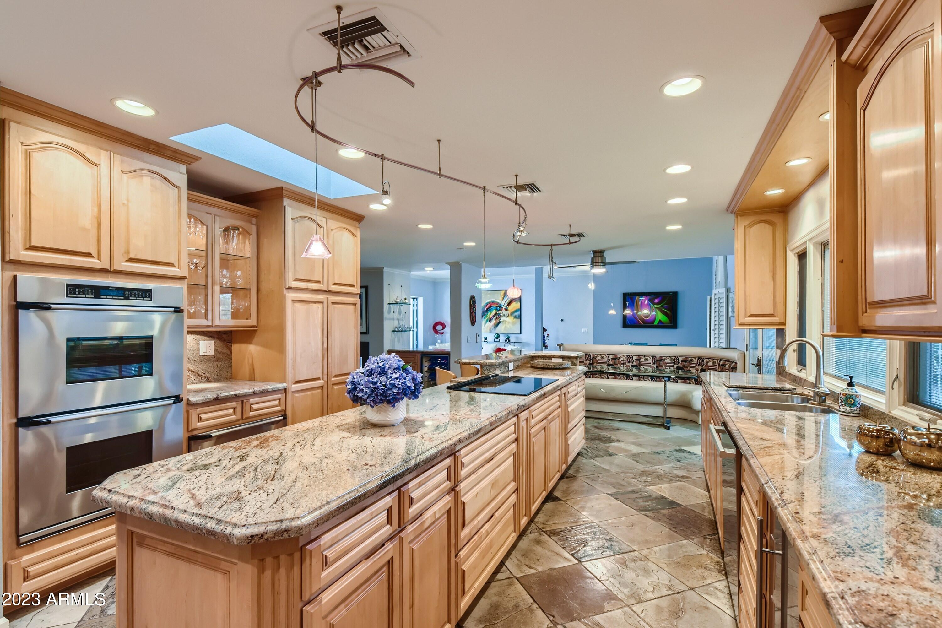 HERITAGE TERRACE - Residential