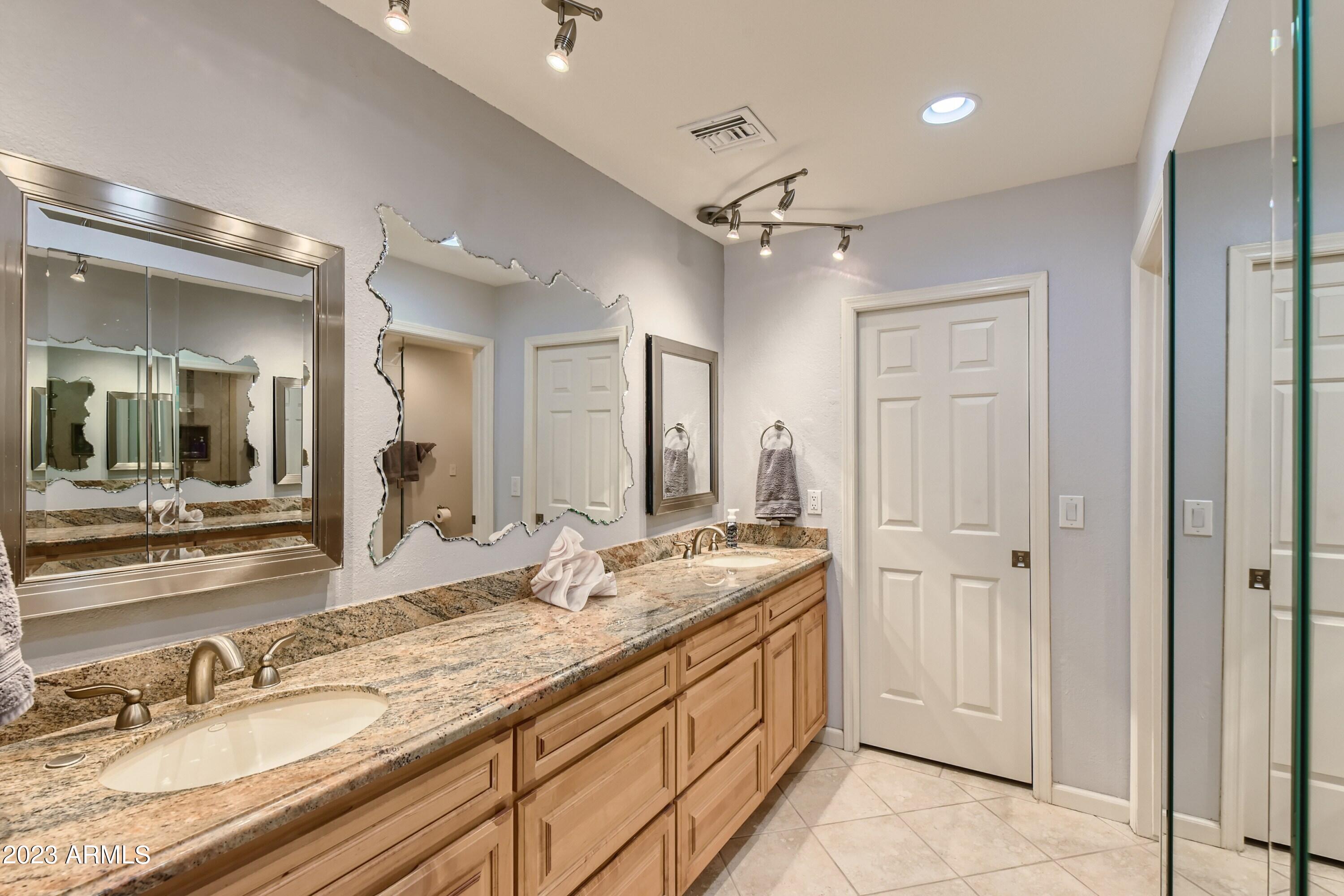 HERITAGE TERRACE - Residential