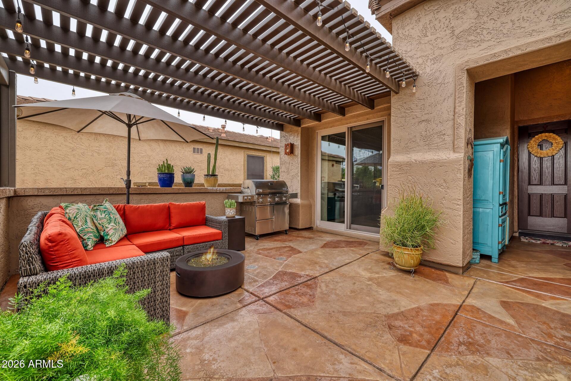 TRILOGY AT VISTANCIA - Residential