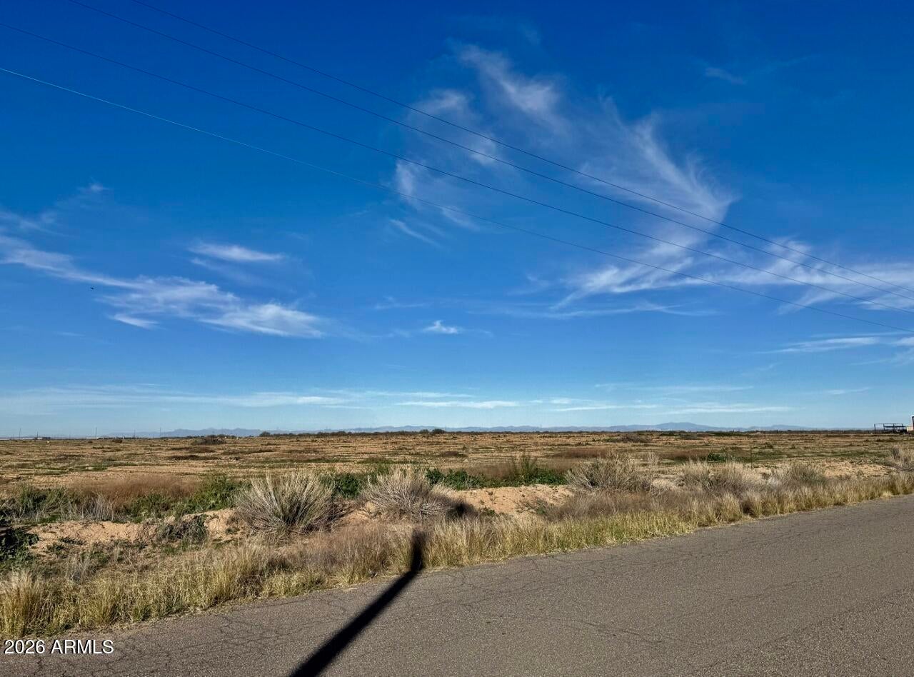 Toltec Buttes - Land
