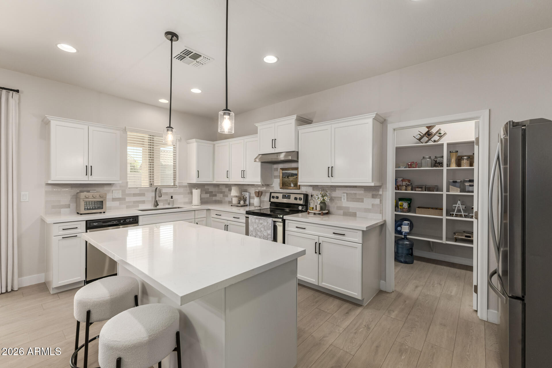 RIVERWALK VILLAGES PHASE 3 REPLAT - Residential