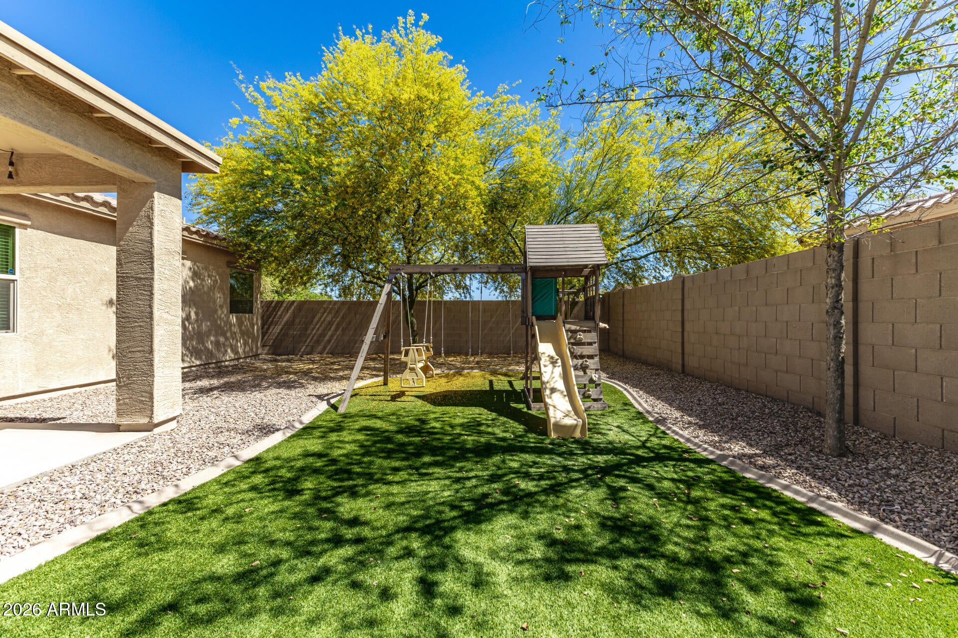 RIVERWALK VILLAGES PHASE 3 REPLAT - Residential