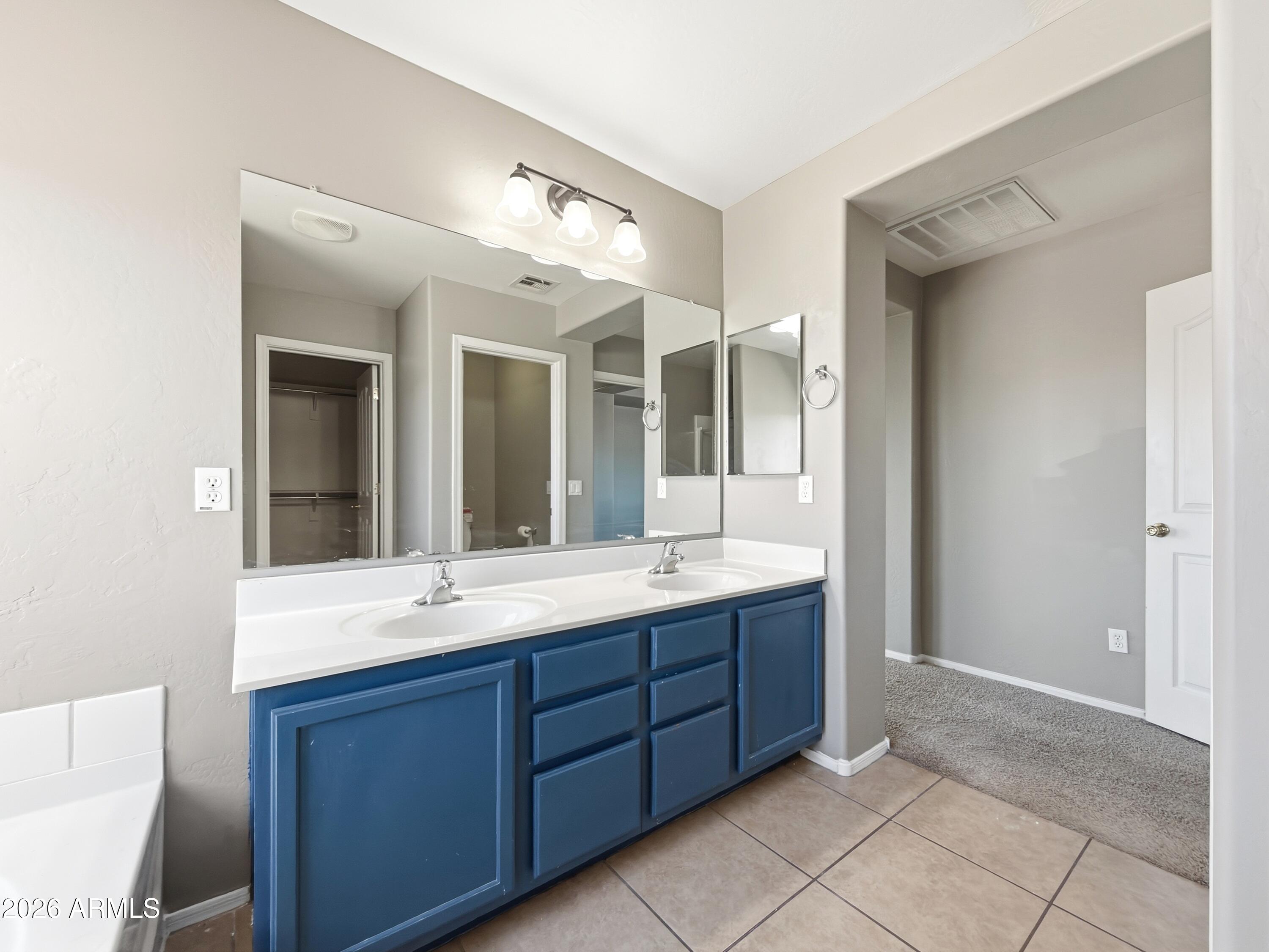SAN TAN HEIGHTS PARCEL C-6 - Residential