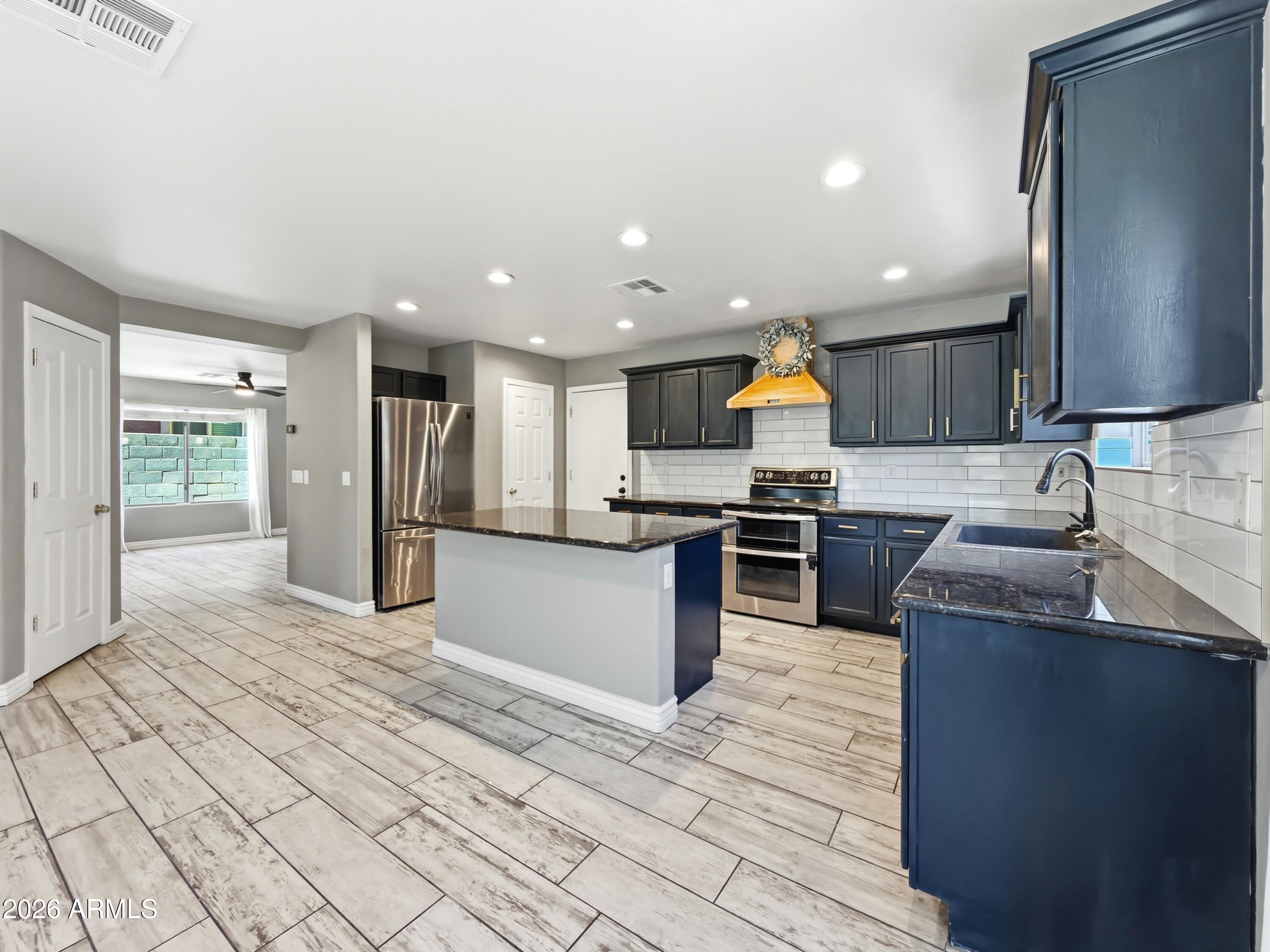 SAN TAN HEIGHTS PARCEL C-6 - Residential