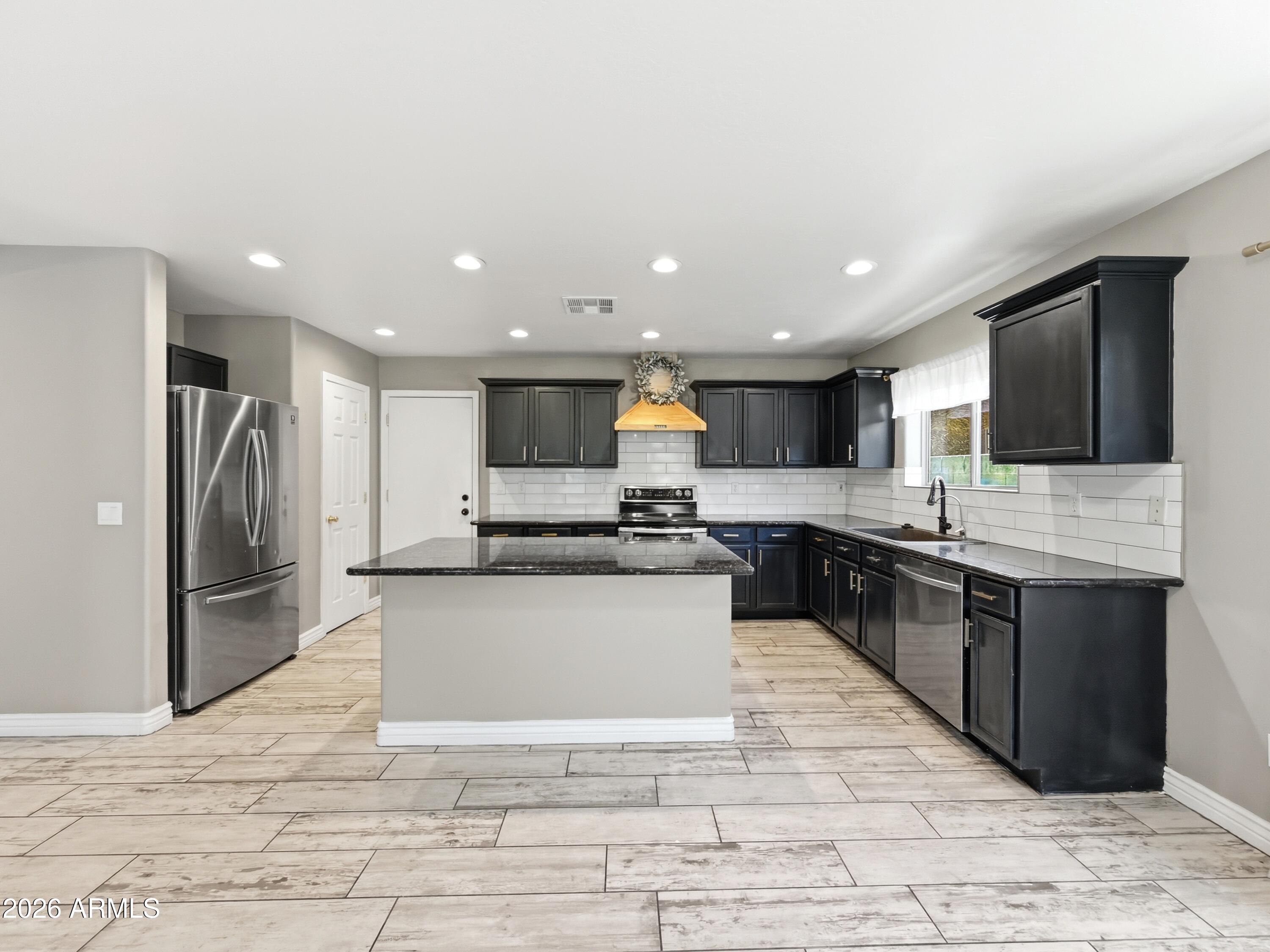 SAN TAN HEIGHTS PARCEL C-6 - Residential