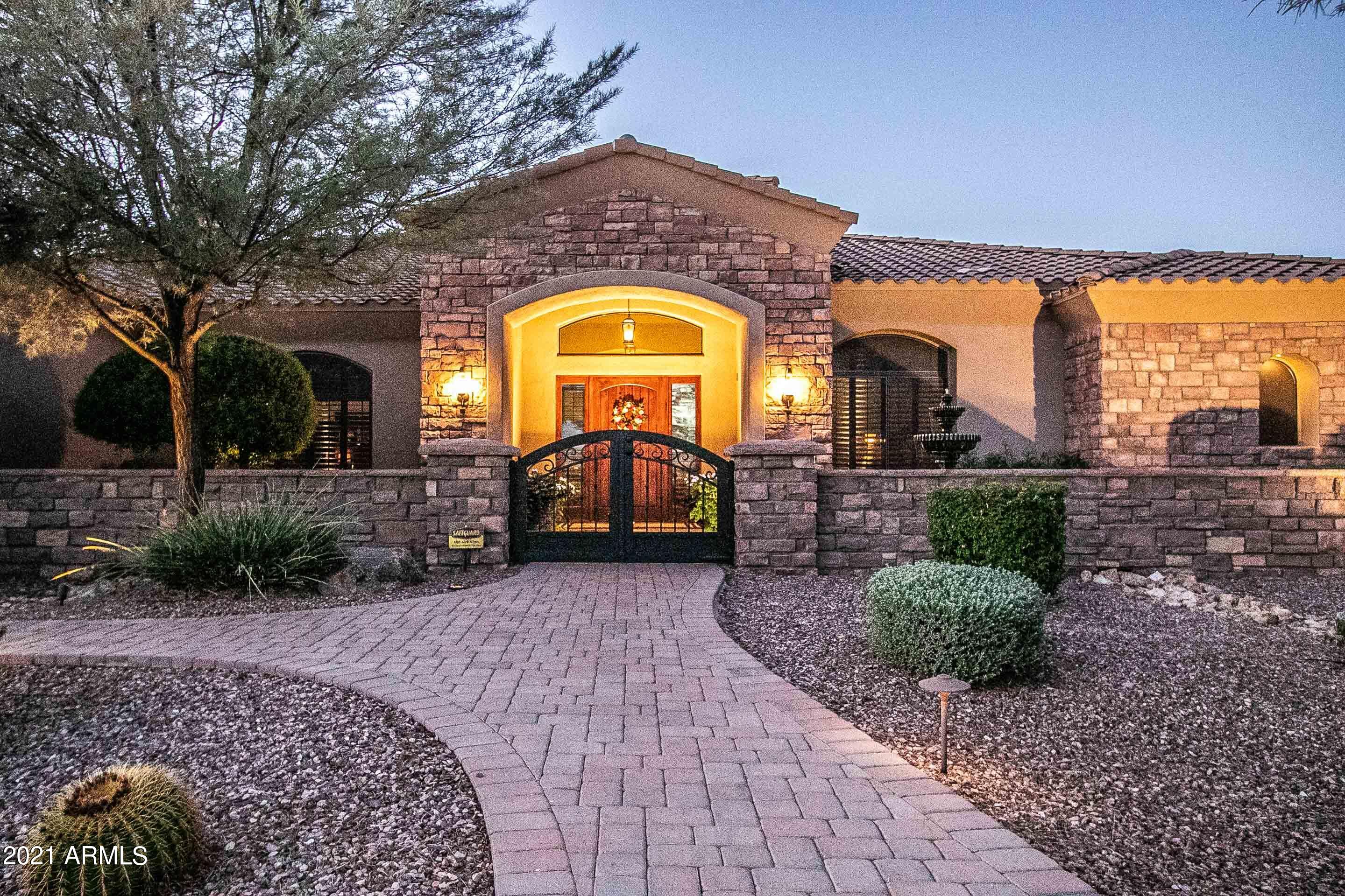 WHITEWING AT HIGLEY - Residential