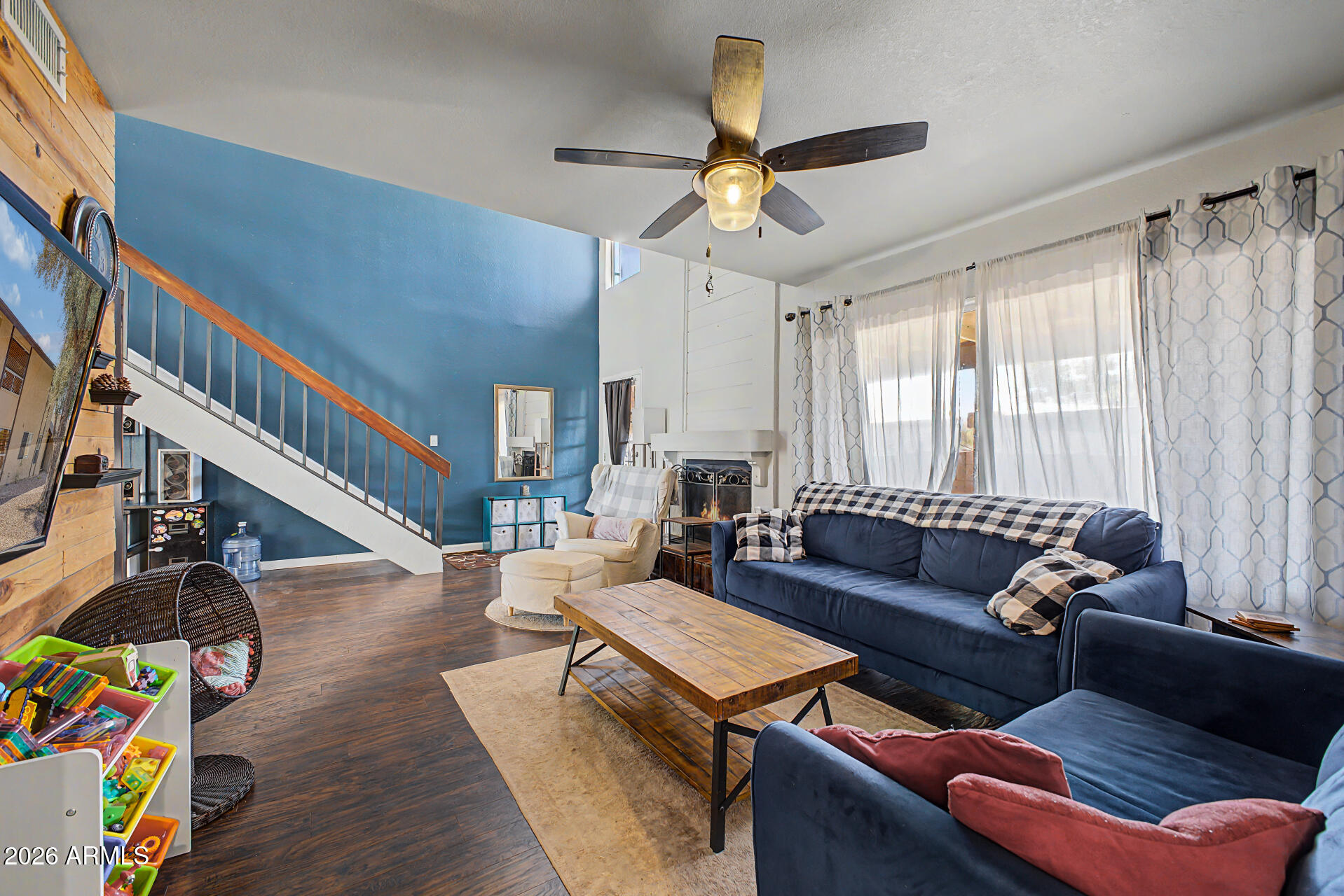 BELLAIR TOWNHOUSES UNIT 4 - Residential