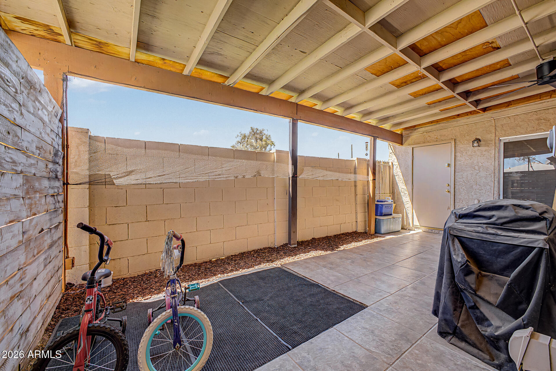 BELLAIR TOWNHOUSES UNIT 4 - Residential