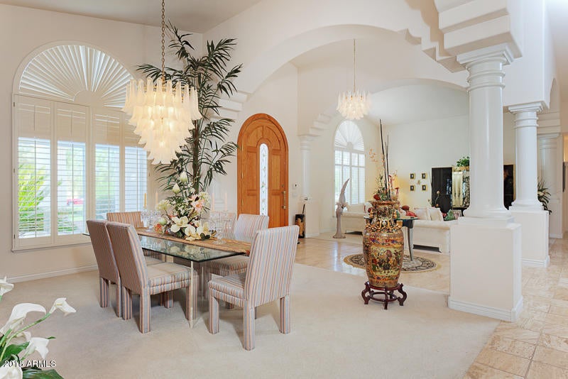 HUMMINGBIRD COURT - Residential
