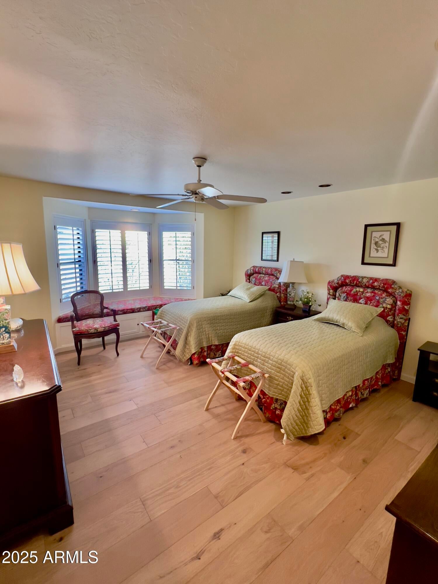 PINNACLE PEAK ESTATES UNIT TWO - Residential