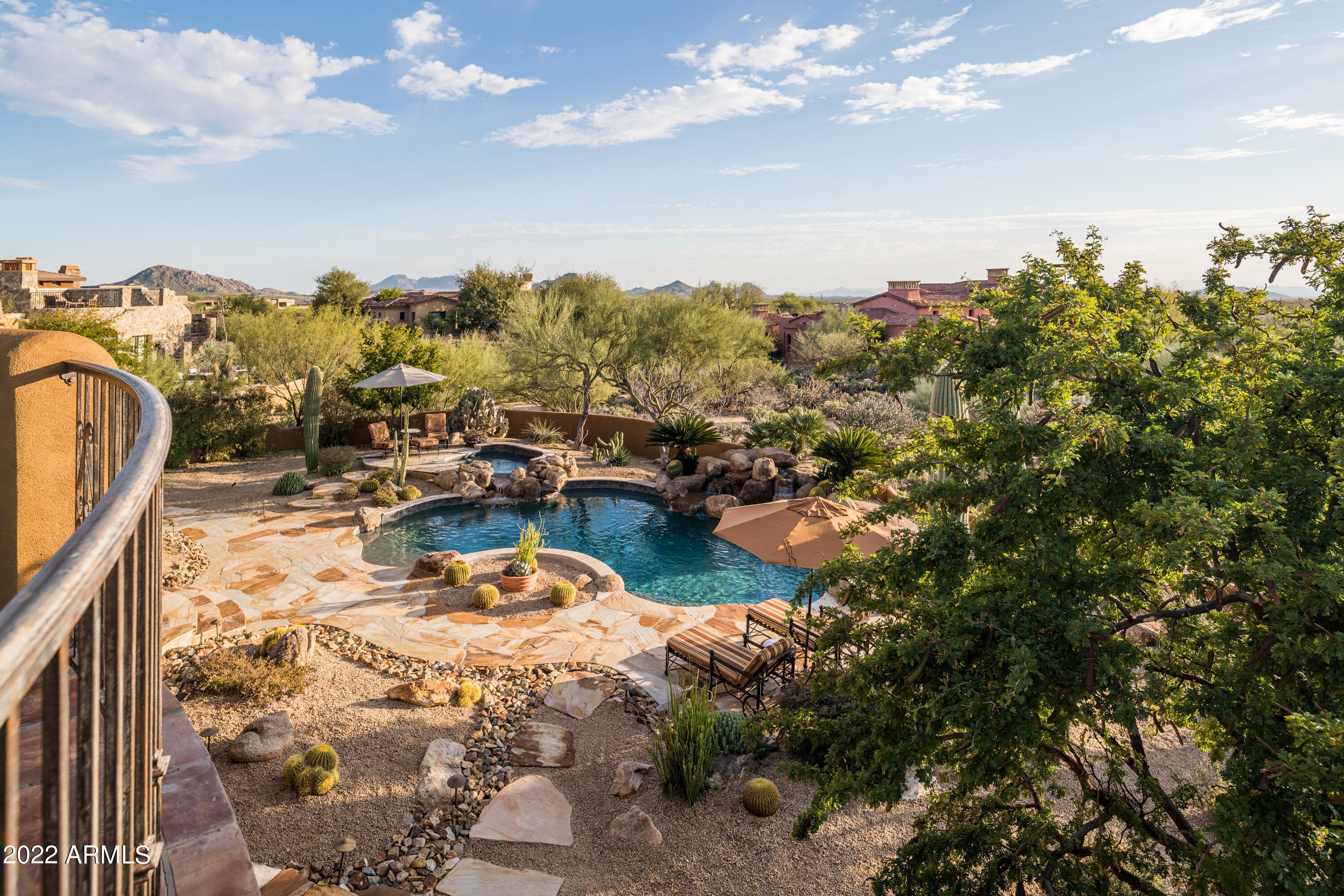 Mirabel Club - Residential